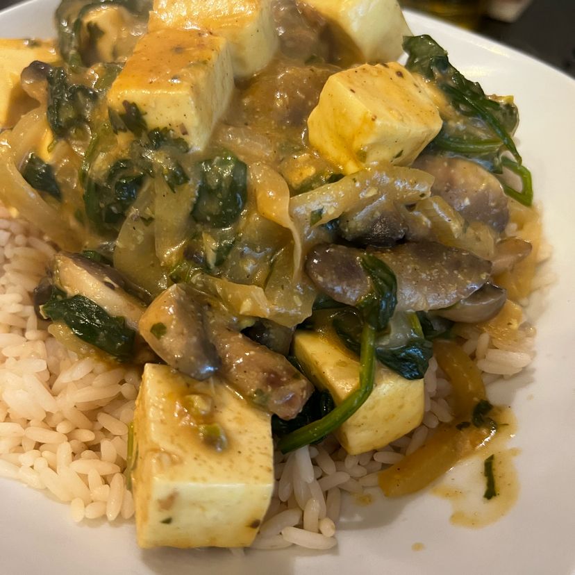 Paneer, Mushroom & Spinach Curry