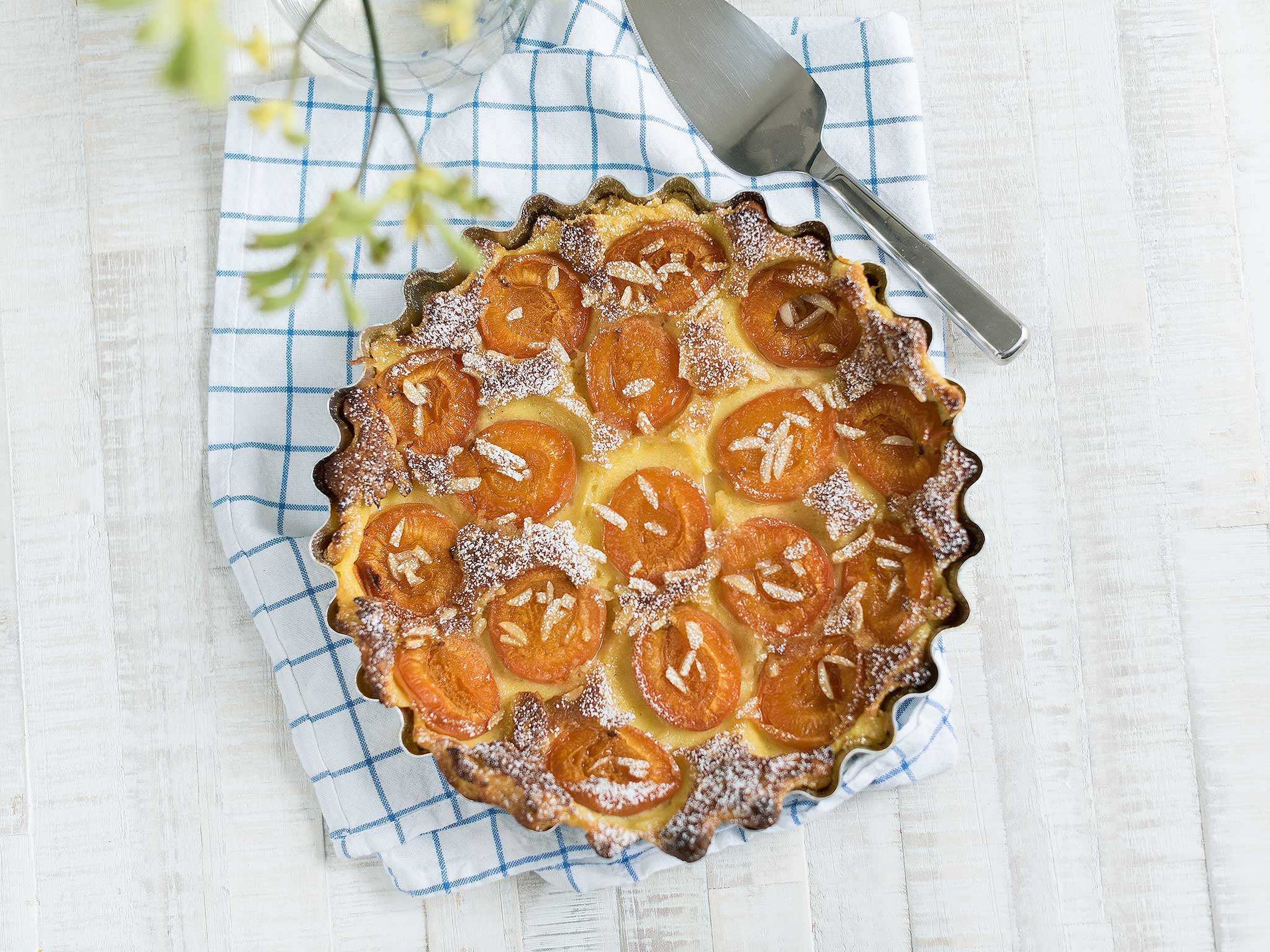 Apricot clafoutis