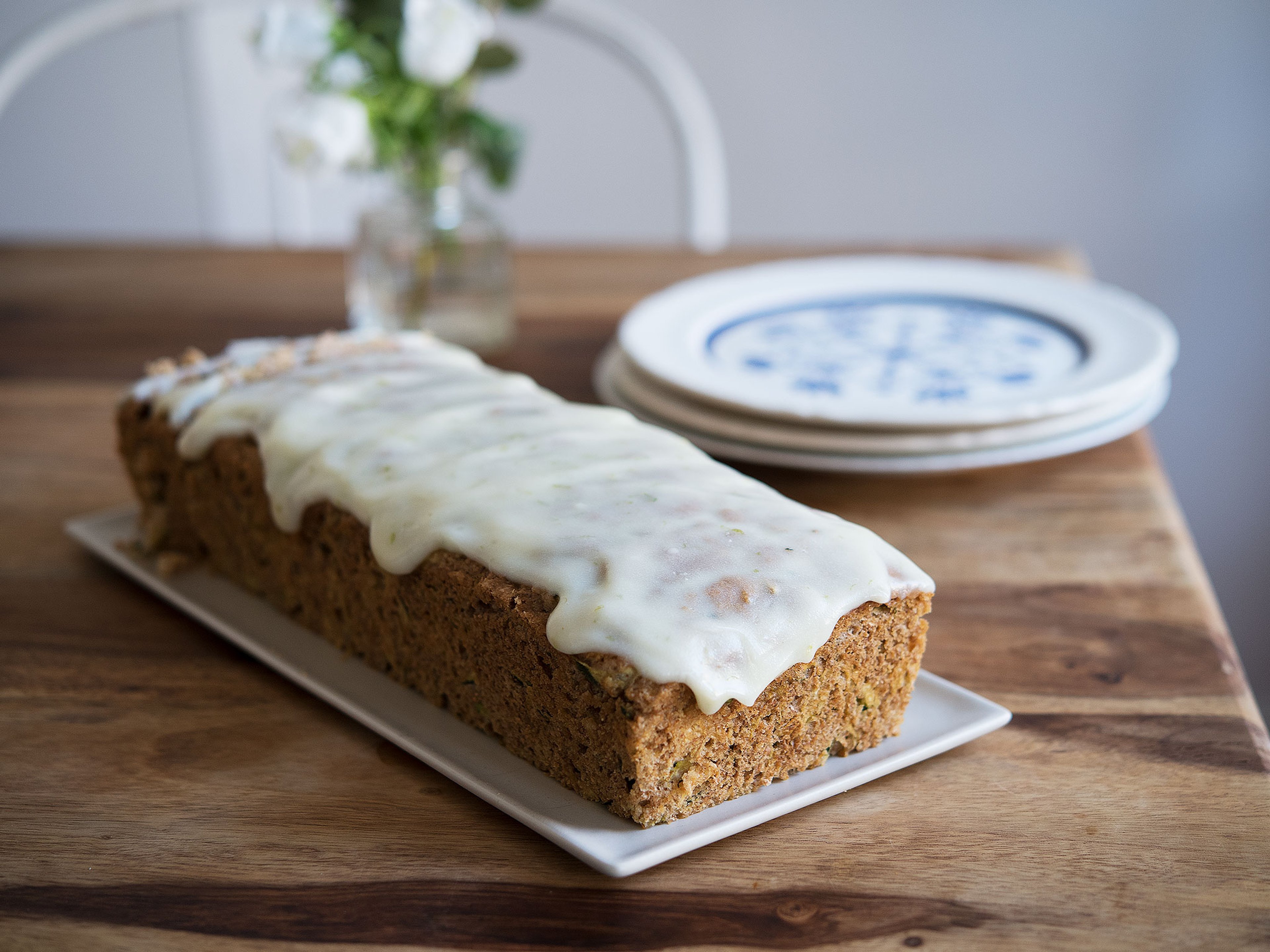 Zucchini-lime cake