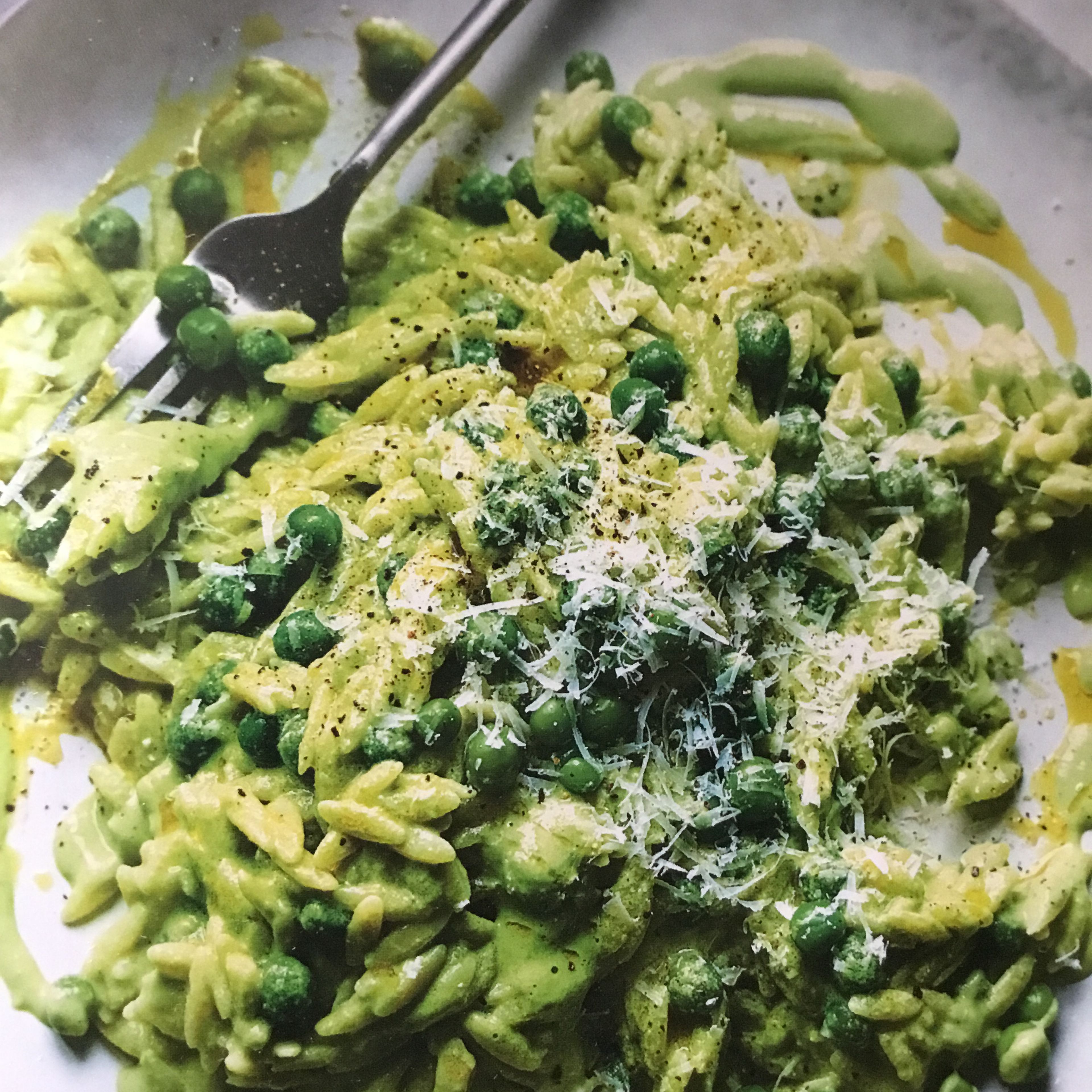 Lemony Pea & Yoghurt Orzo