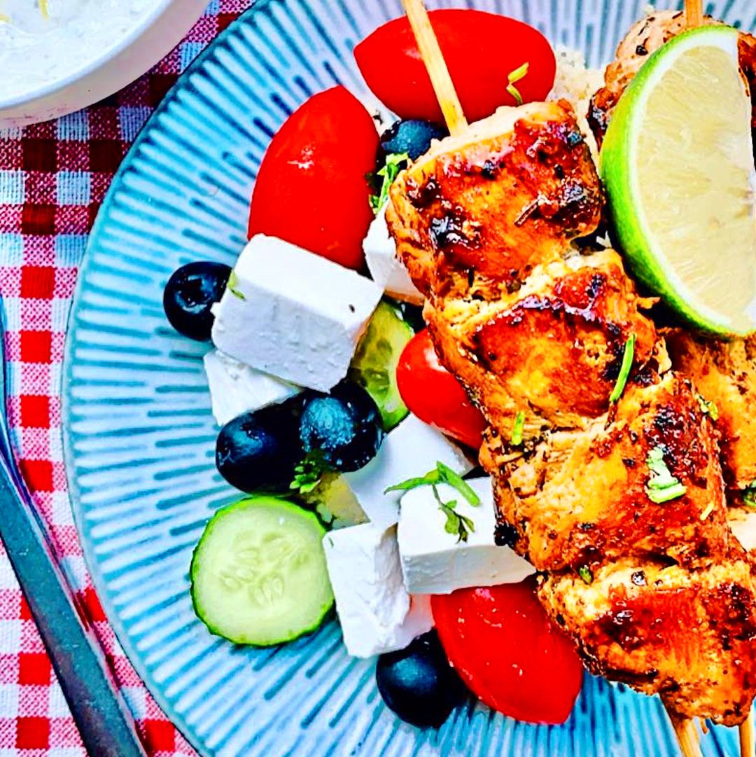 Tender chicken skewers with couscous and feta dip