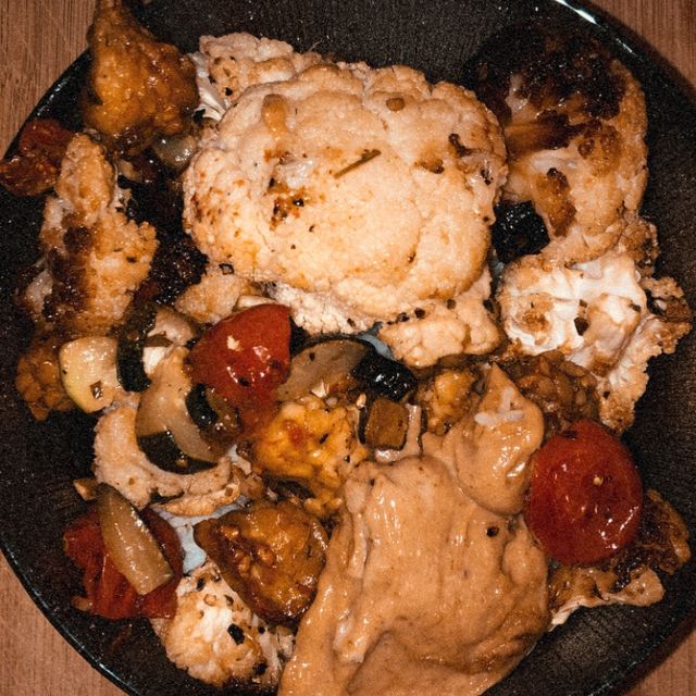 Roasted chicken in honey-ginger-soy-sauce | Recipe | Kitchen Stories