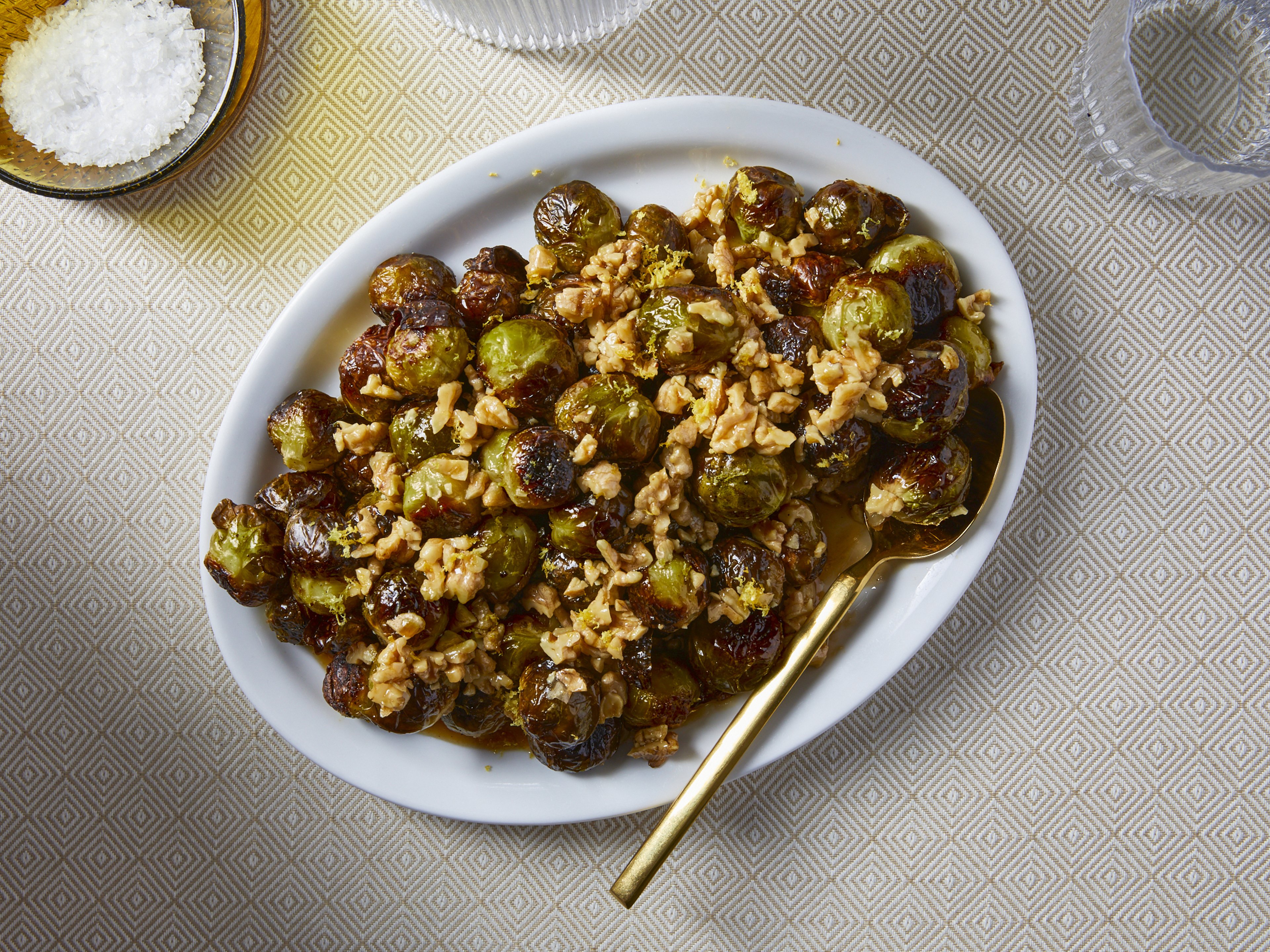 Roasted Brussels sprouts with walnuts and honey glaze