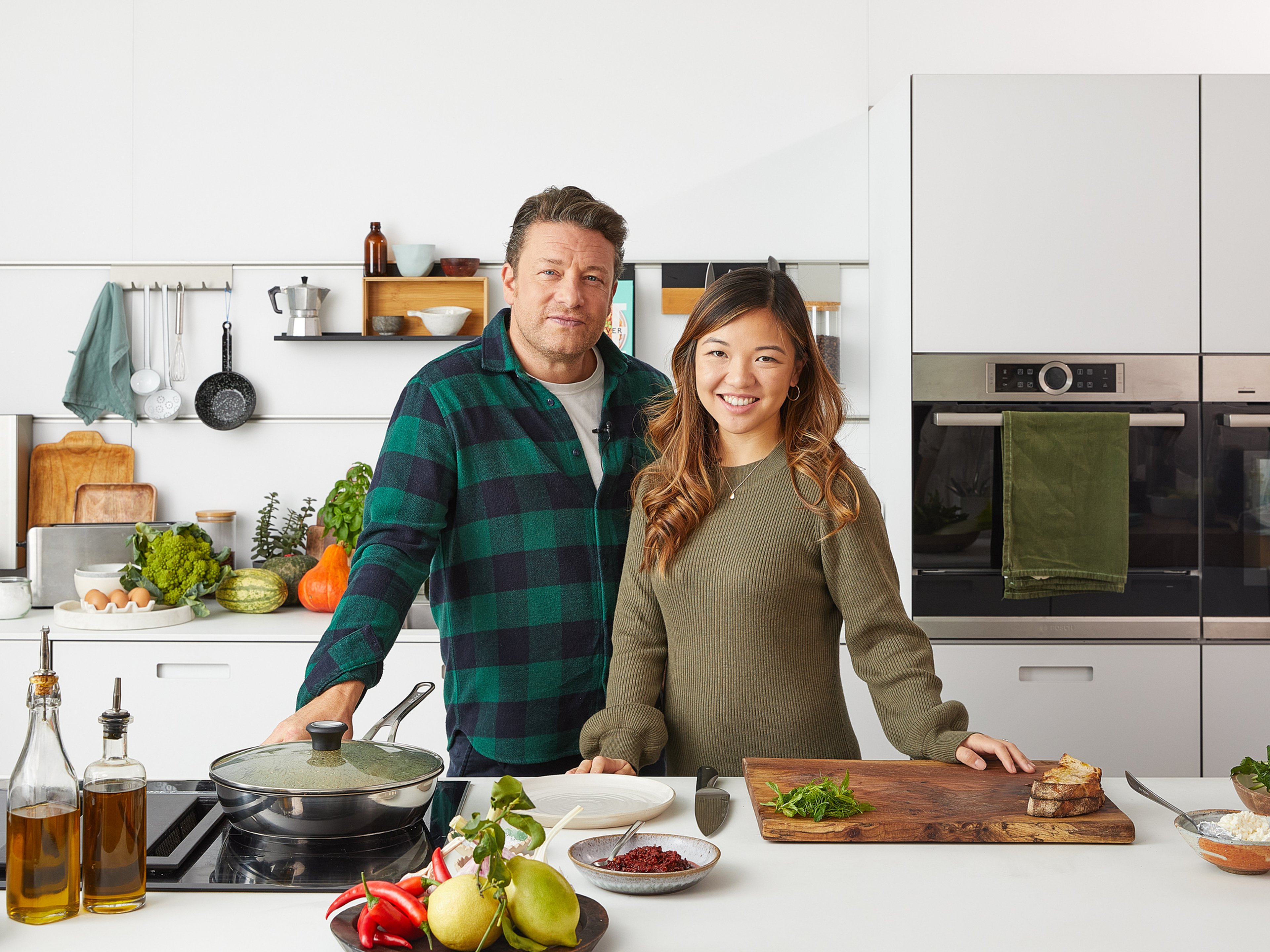 Jamie Oliver Cooks Up Two Shows for Channel 4