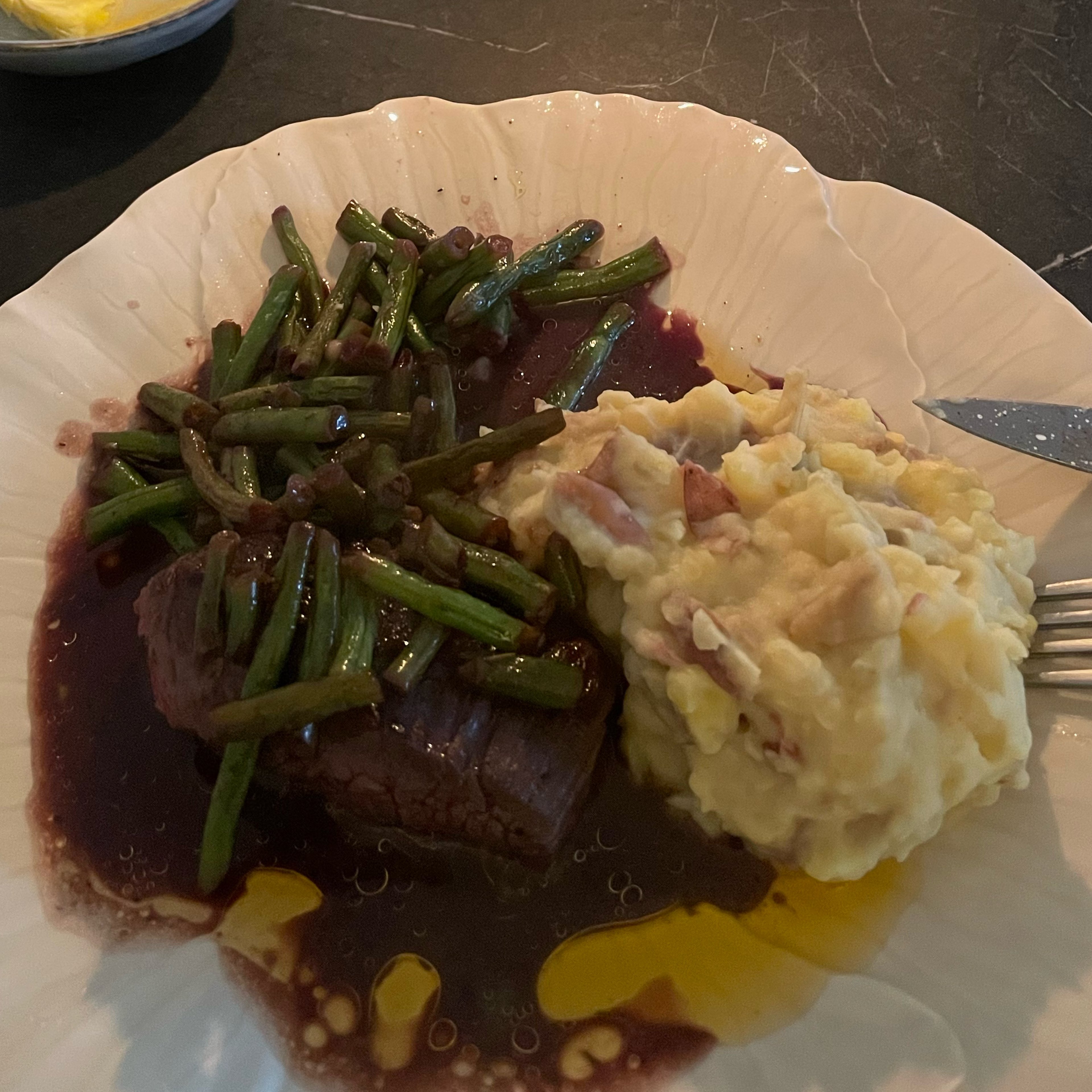 Hirschfilet mit Rotweinsoße