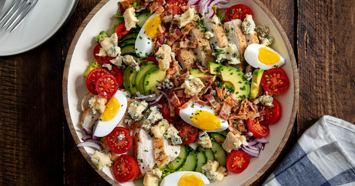 Cobb salad | Recipe | Kitchen Stories