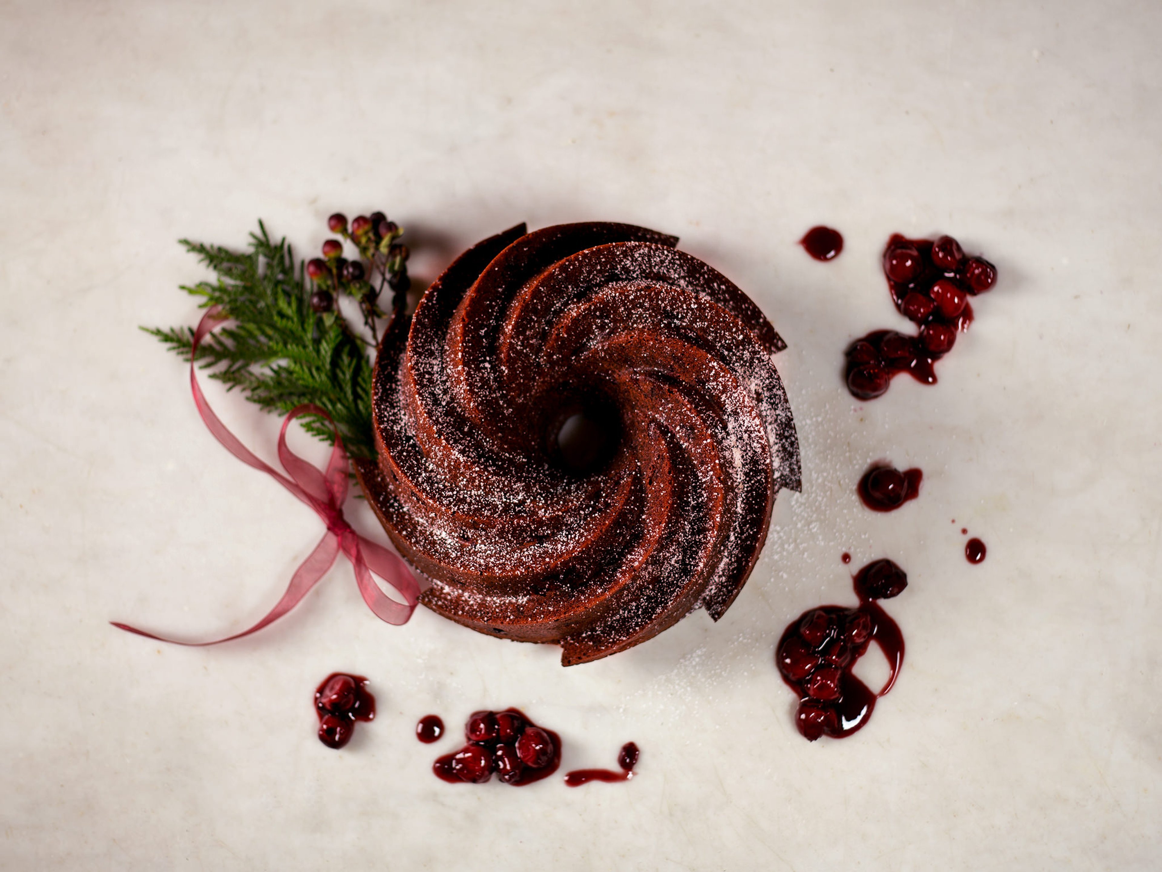 Schokoladen-Rum-Kirsch-Kuchen