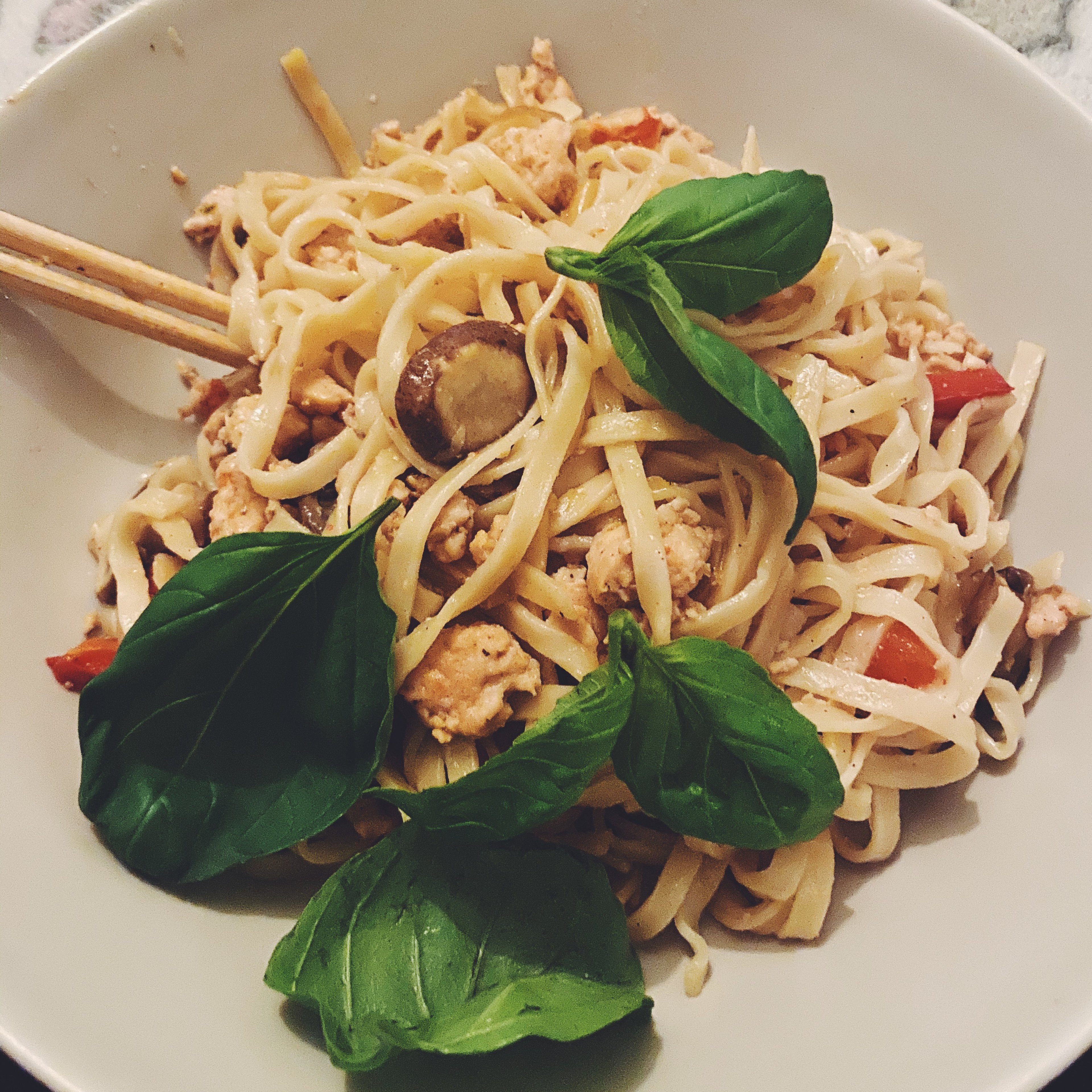 Chicken and red pepper stir-fry