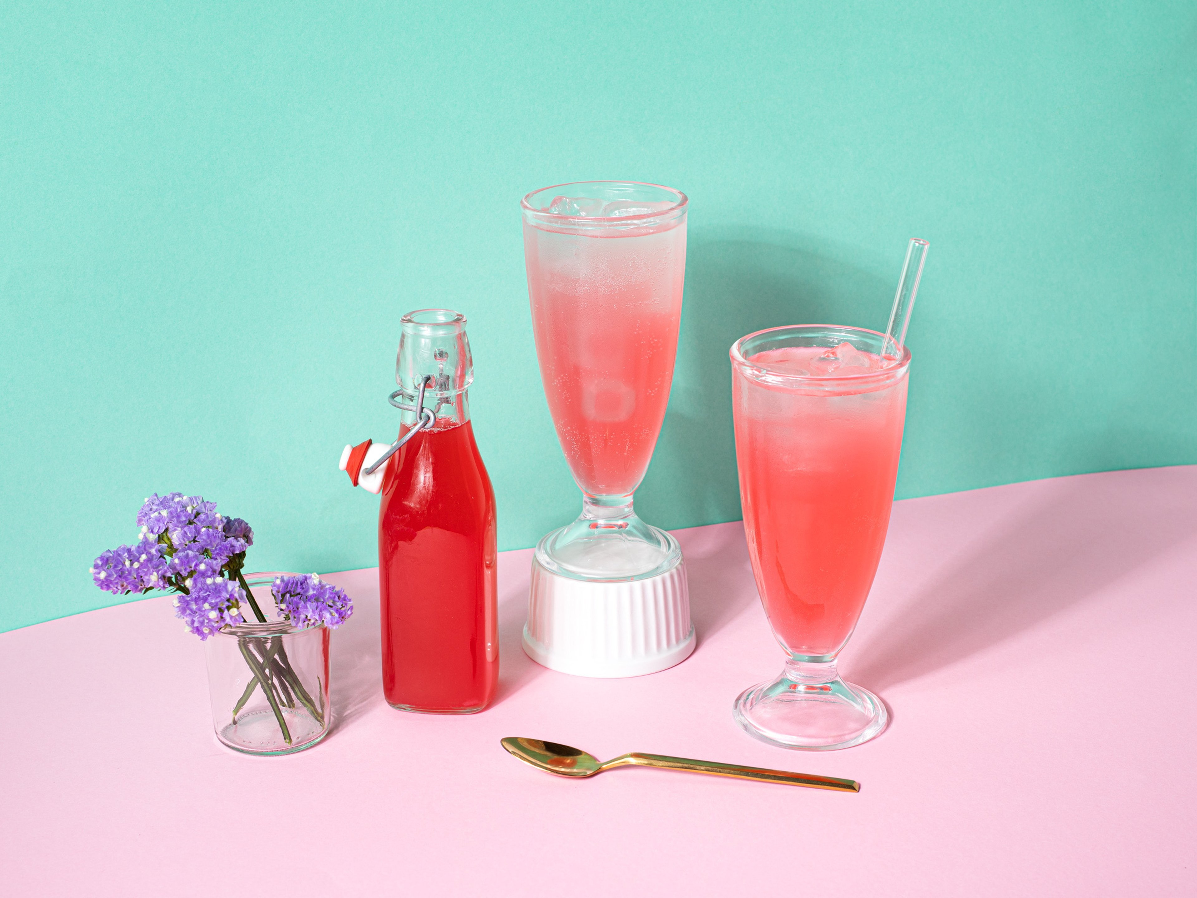 Rhubarb soda