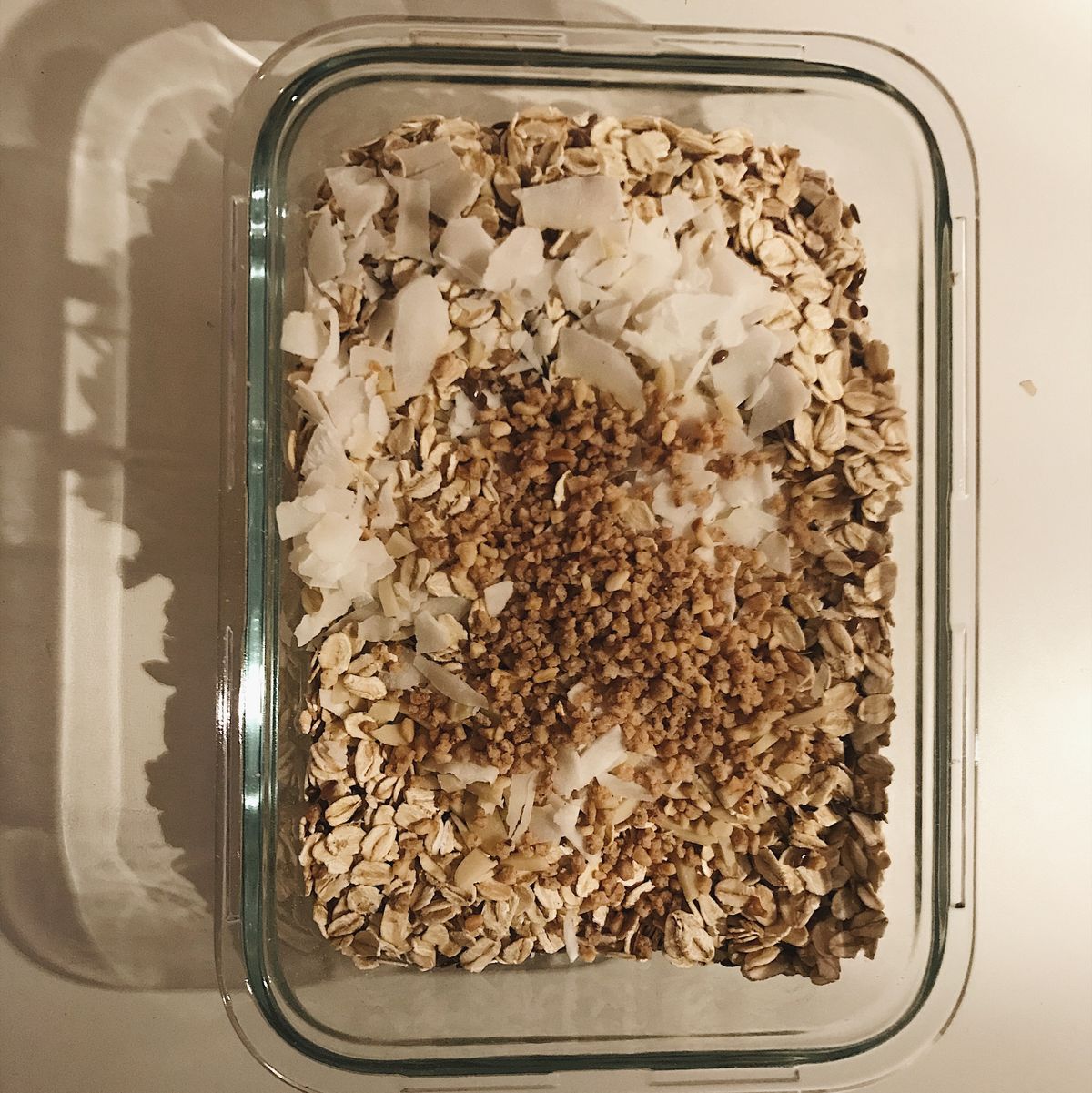 Fruchtiges Knuspermüsli | Rezept | Kitchen Stories