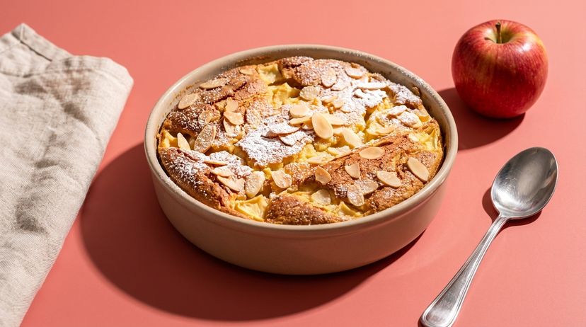 Warmer Quark-Grieß-Auflauf mit Äpfeln für ein gemütliches Frühstück