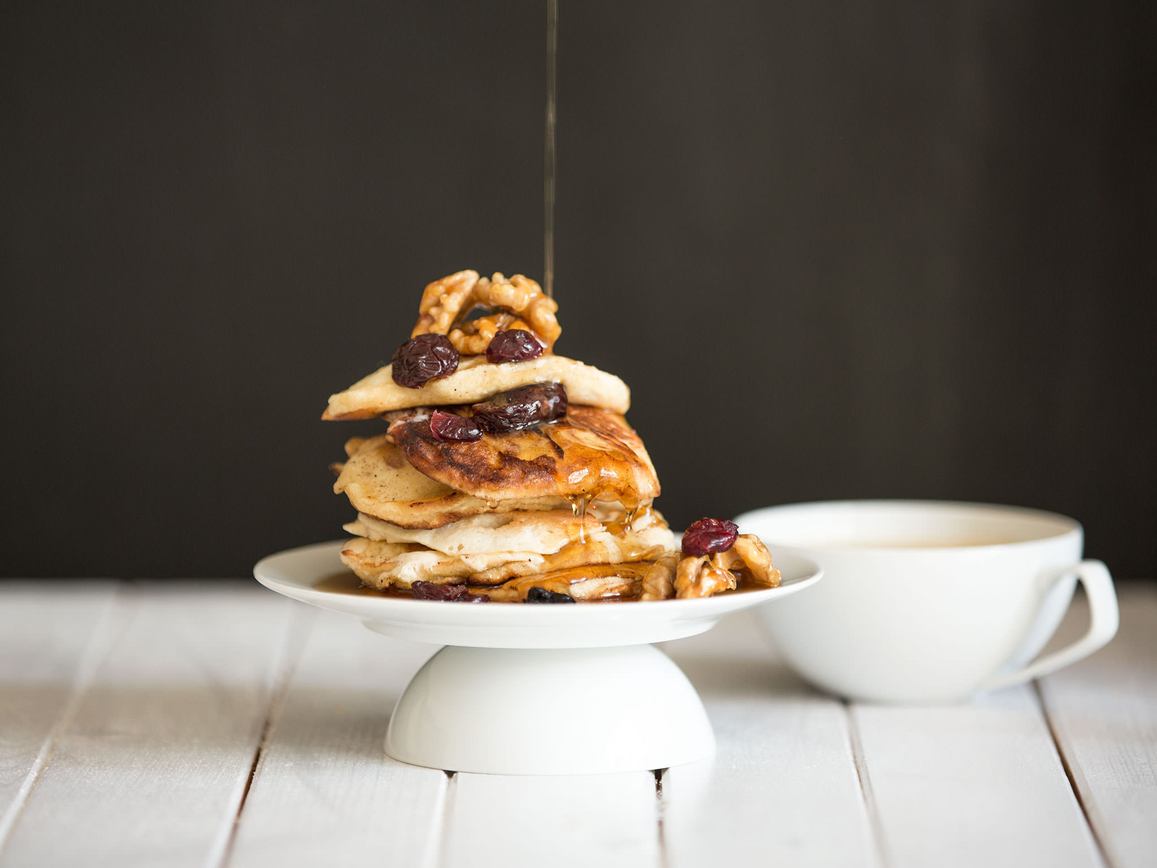 Apfel-Pancakes mit Walnüssen