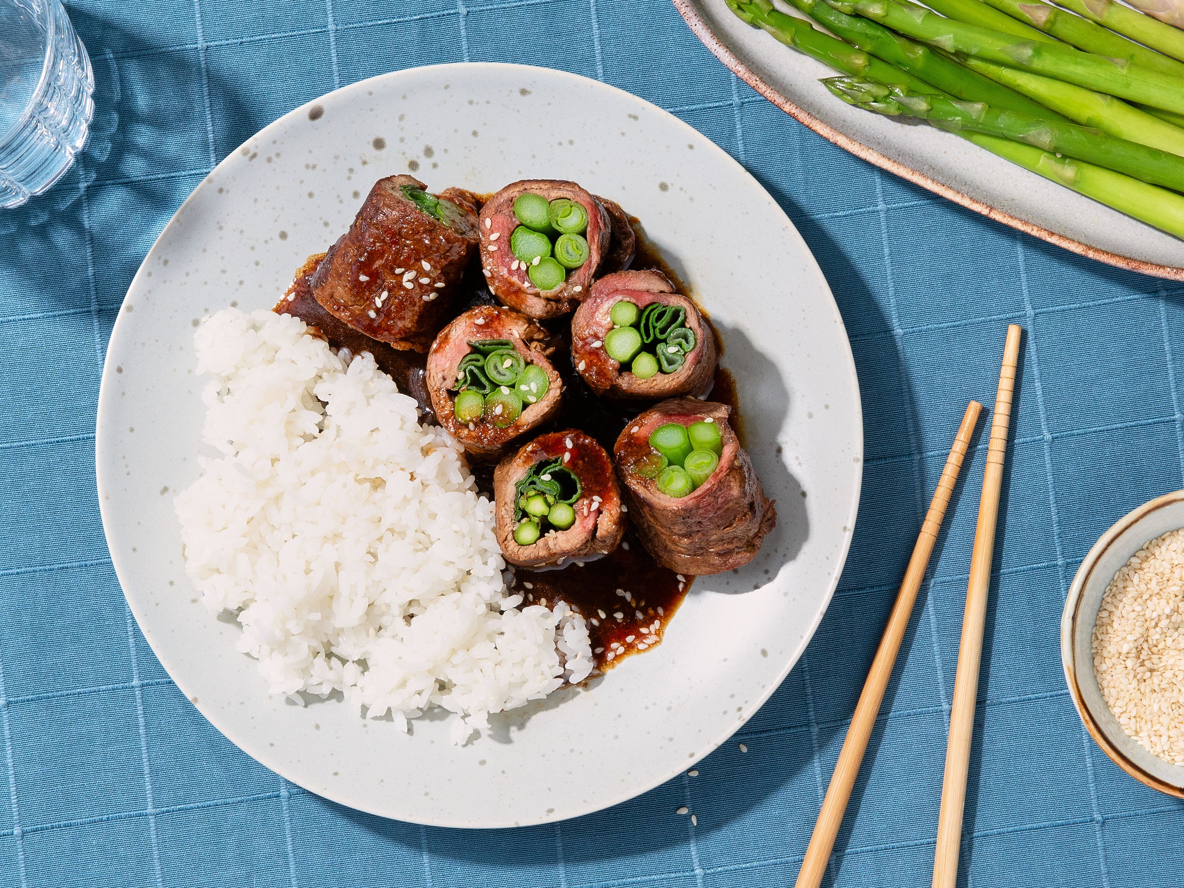 Beef Negimaki with green asparagus