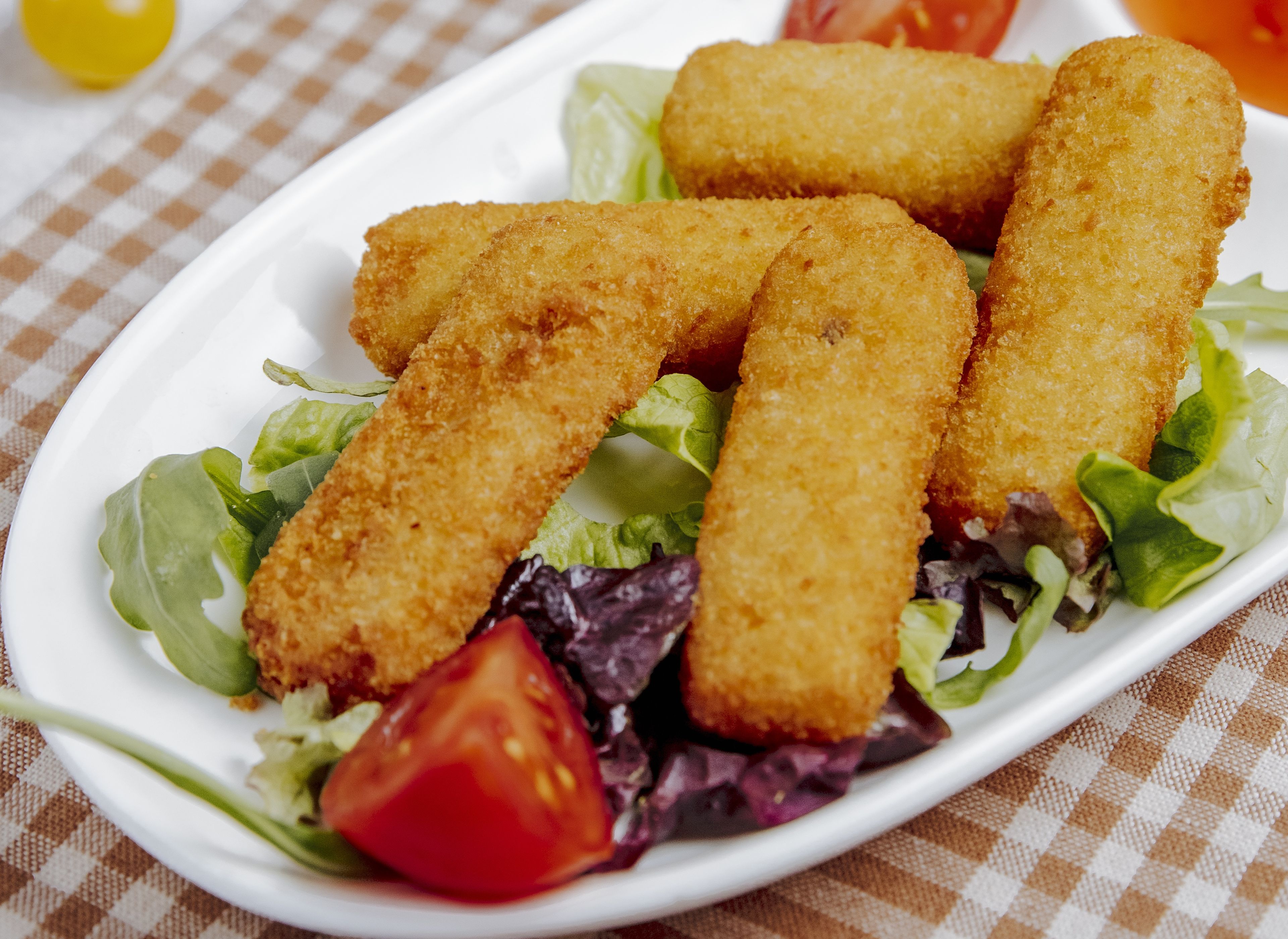 Consumer Protection Warns: Just 4 Fish Fingers Are Bad For Your Health!