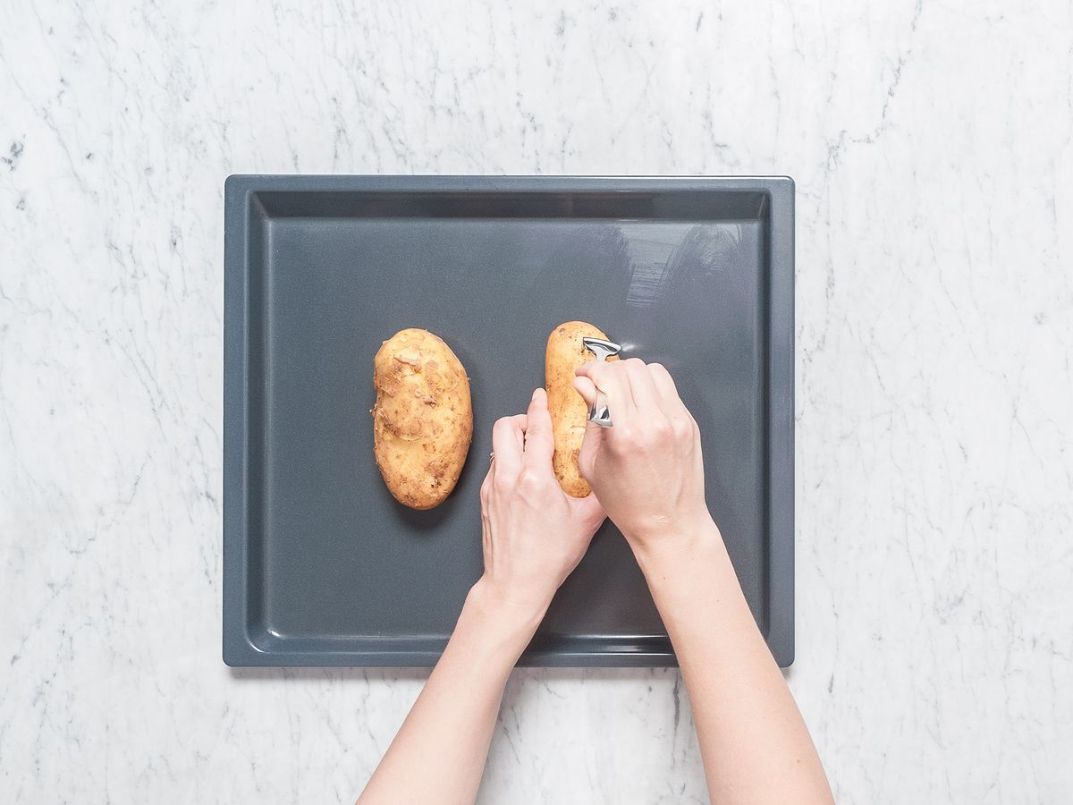 Loaded baked potatoes | Recipe | Kitchen Stories