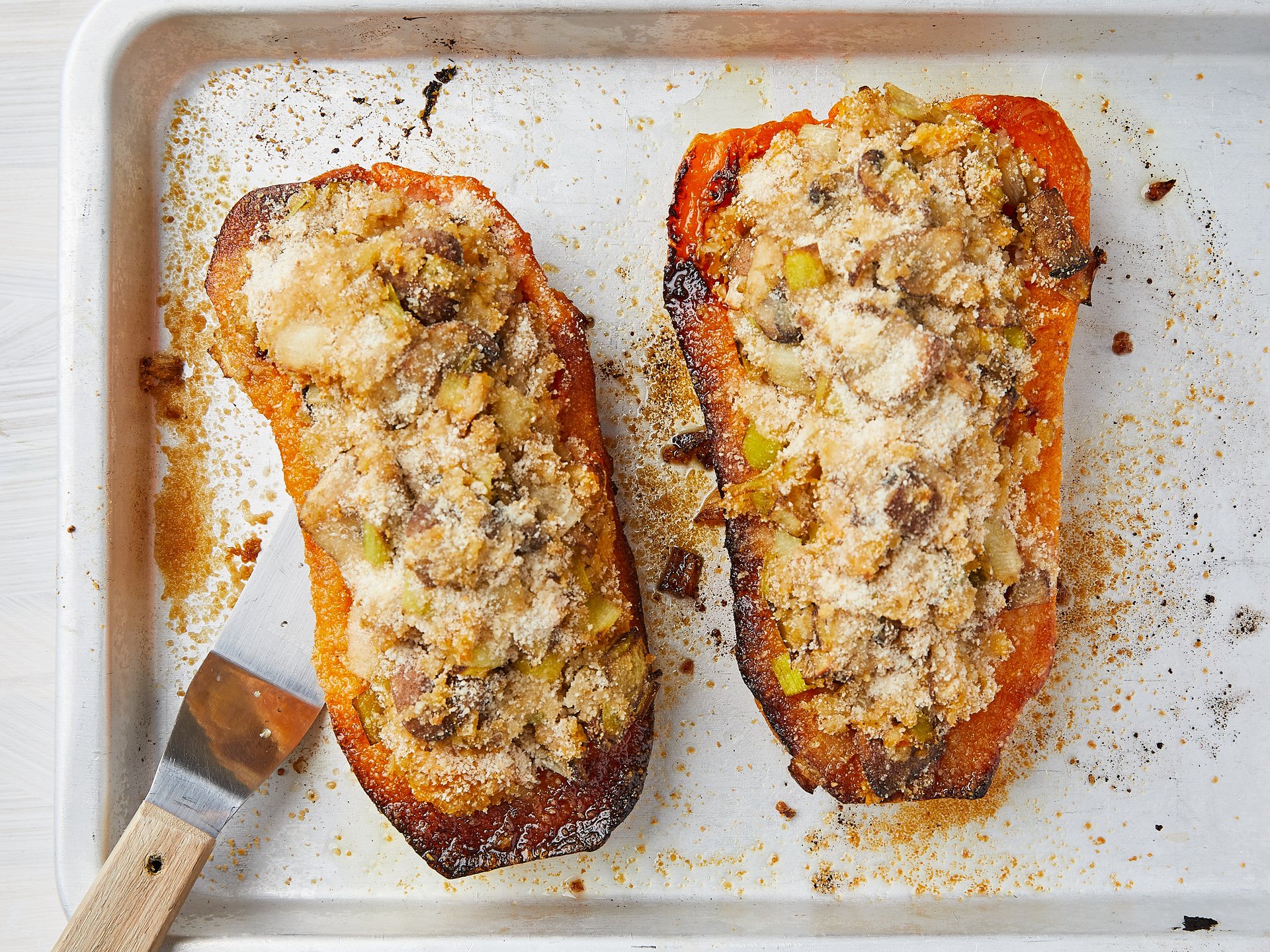 5-ingredient stuffed butternut squash | Recipe | Kitchen Stories