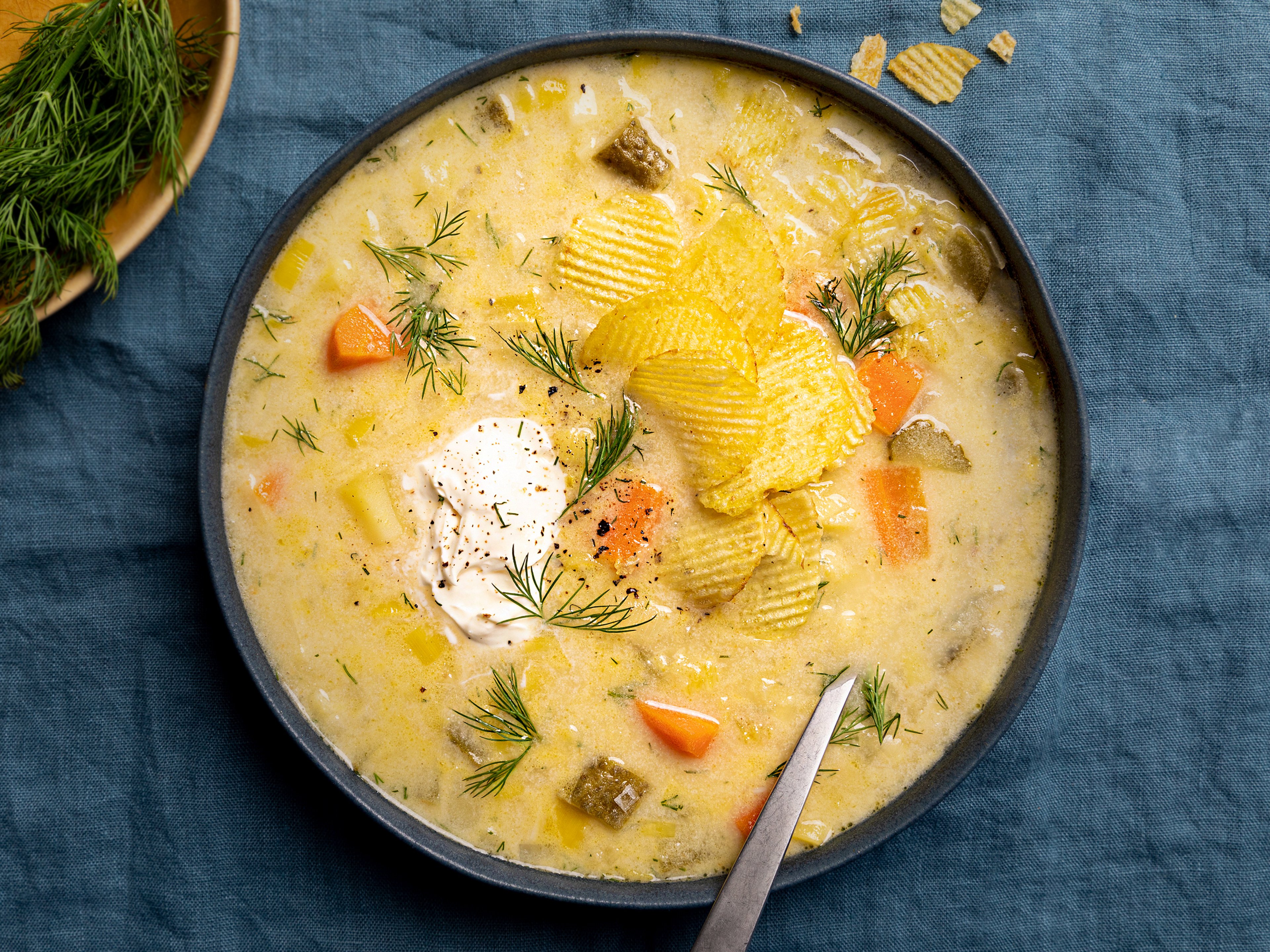 Potato pickle soup with leek and dill