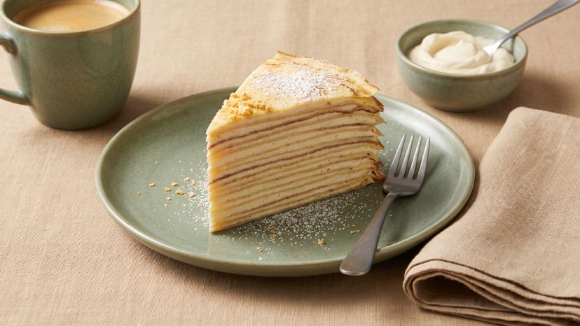 Französische Crêpes-Torte mit luftiger Vanille-Mascarpone-Creme