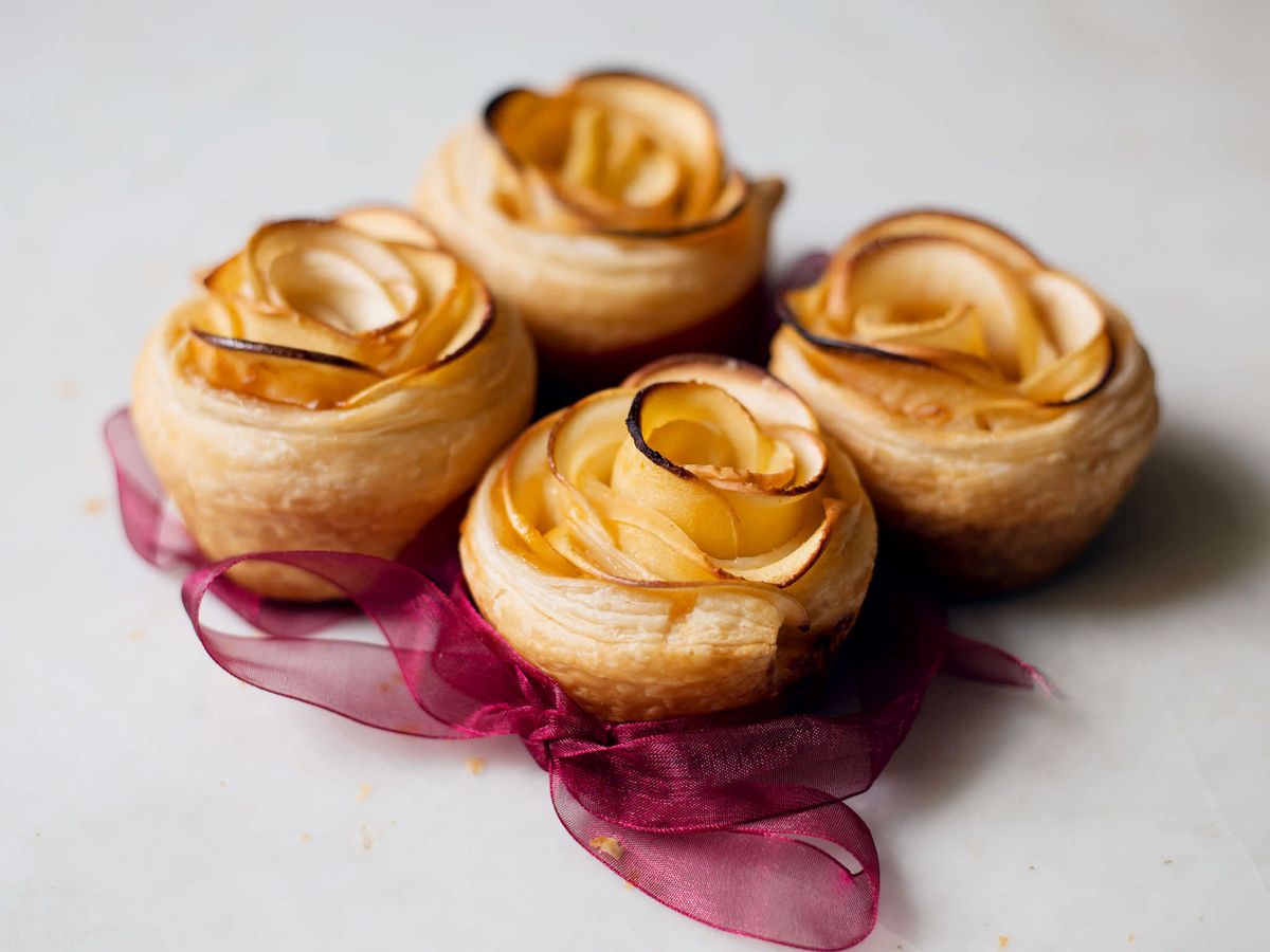 Rose cupcakes | Recipe | Kitchen Stories