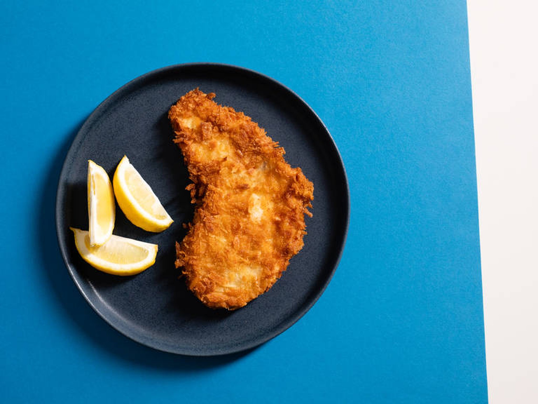 Schnitzel panieren: Jetzt wird’s knusprig! | Stories | Kitchen Stories