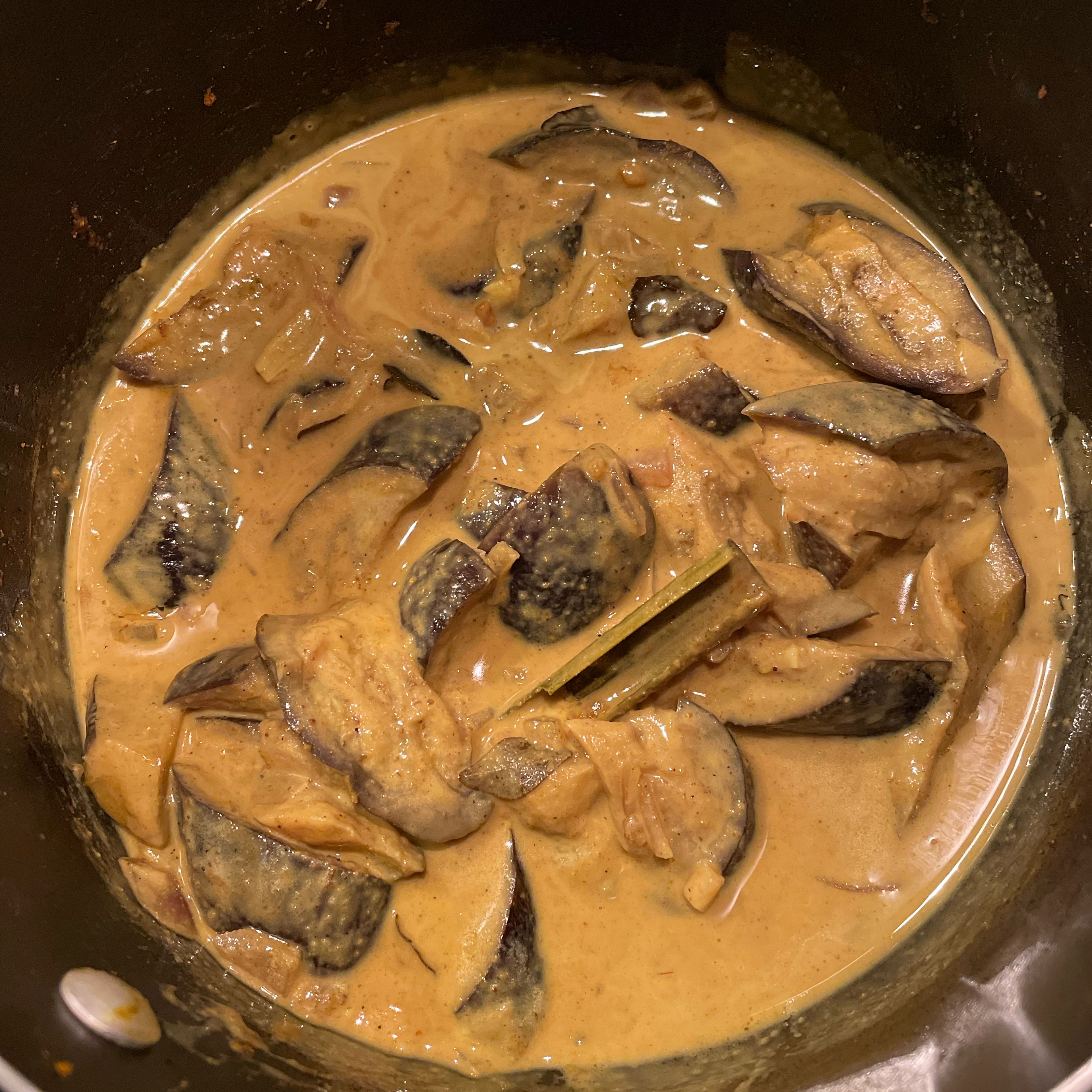 Eggplant curry (Sri Lanka)