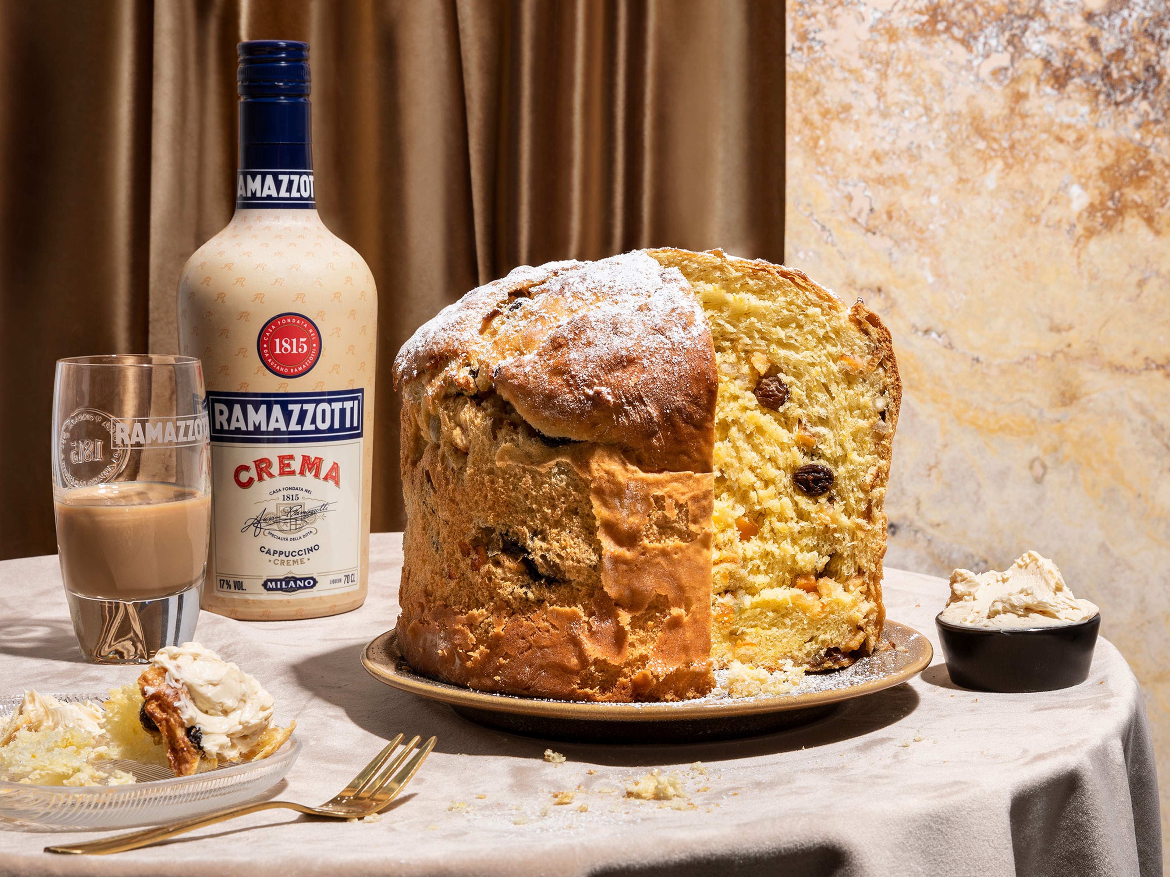 Panettone mit Crema-Früchten