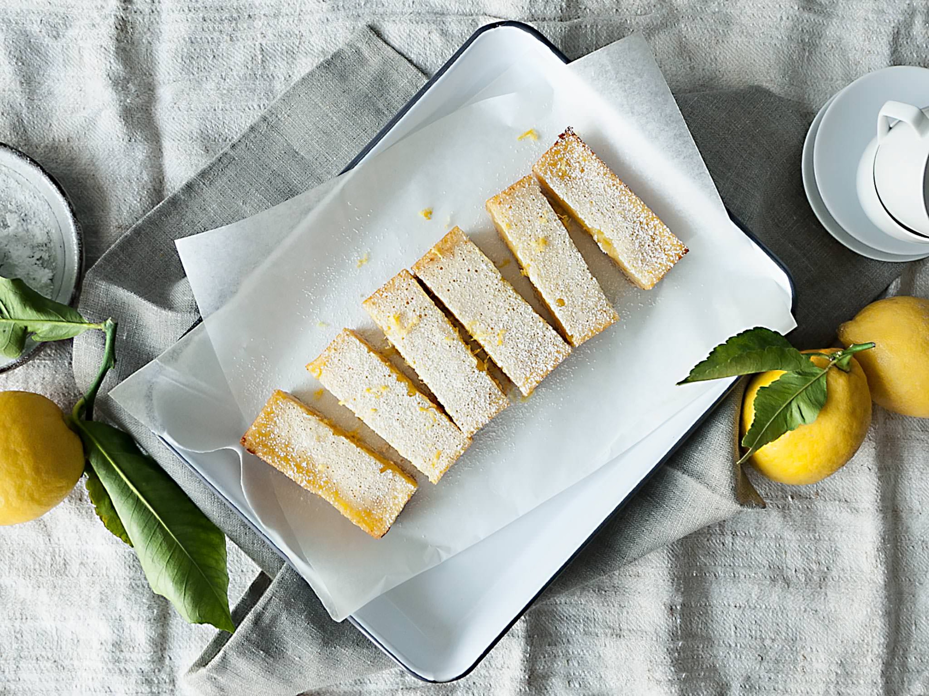 Lemon bars