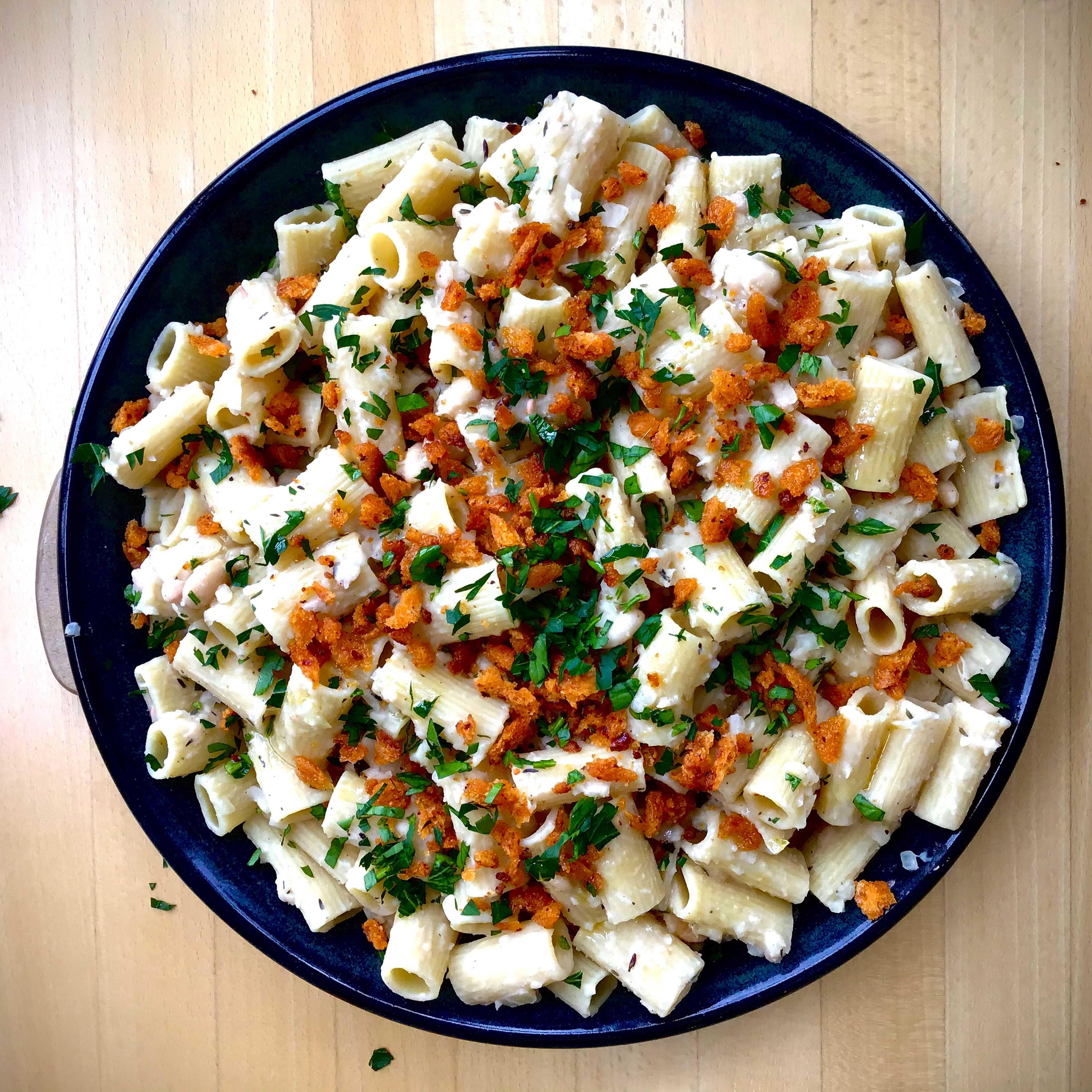 Pasta with white beans and anchovy croutons