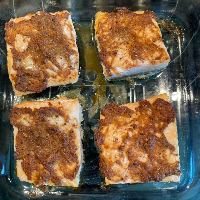 Roasted chicken in honey-ginger-soy-sauce | Recipe | Kitchen Stories