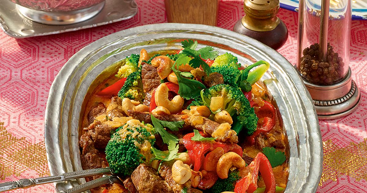 Rindfleischcurry mit Cashewkernen | Rezept | Kitchen Stories