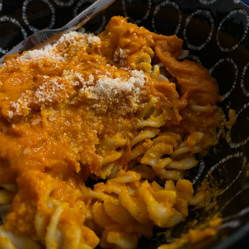 Pasta mit Kürbis Sauce