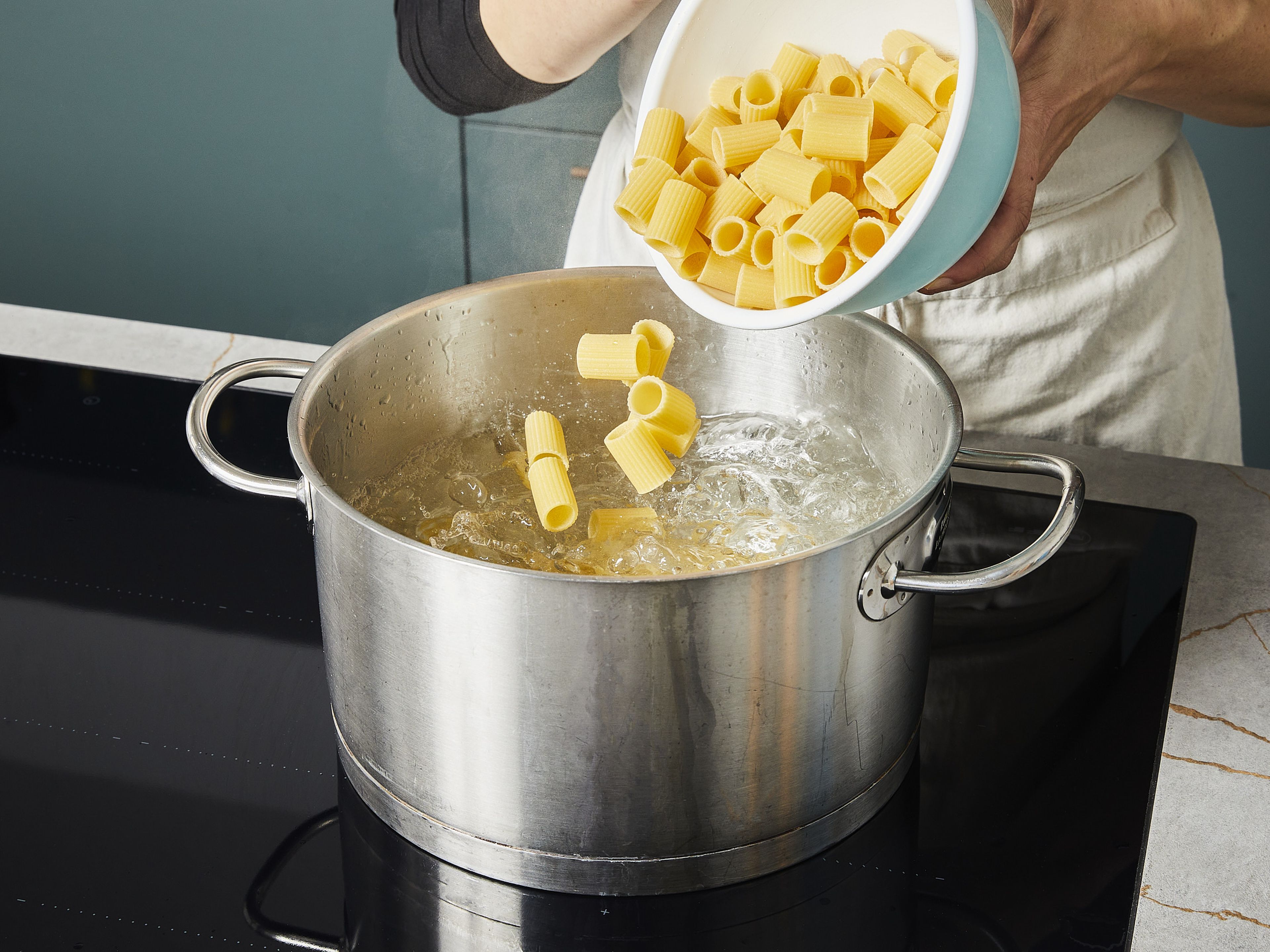 Cook the pasta in a large pot of salted water according to package instructions until al dente. Meanwhile, continue with the recipe. Once pasta is al dente, reserve some pasta water (approx. 200 ml/1 cup), then drain pasta in a colander and set aside.