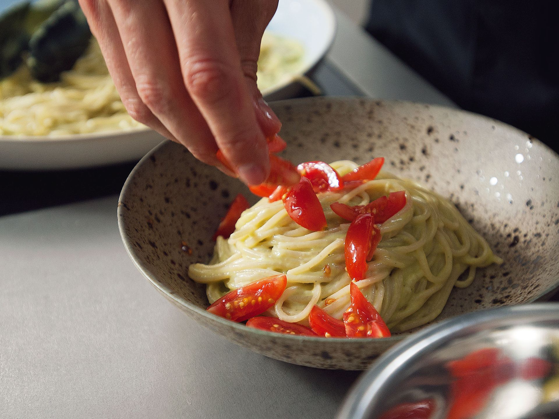 Spaghetti mit cremiger AvocadoLimettenSauce Rezept Kitchen Stories