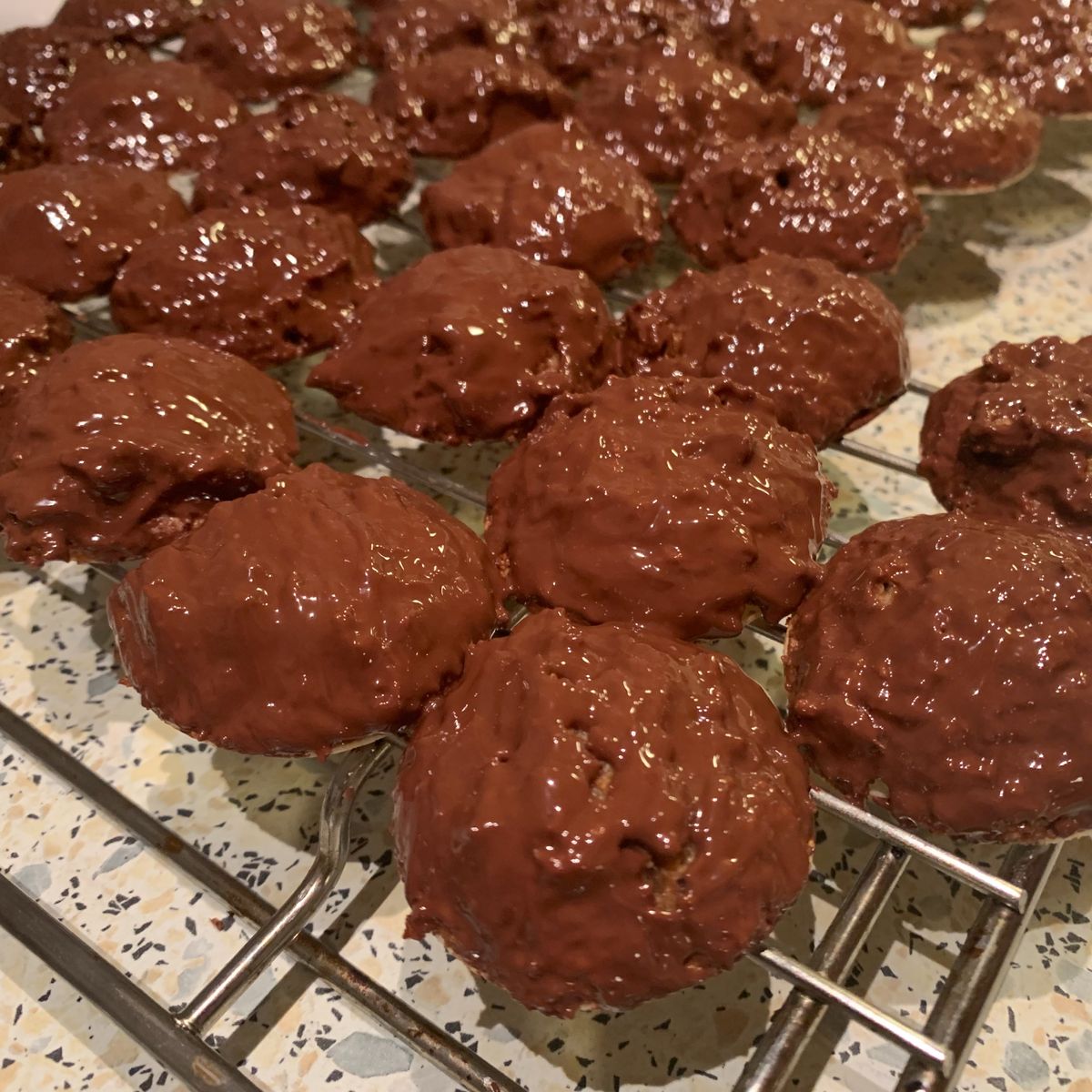 Elisenlebkuchen von Oma | Rezept | Kitchen Stories