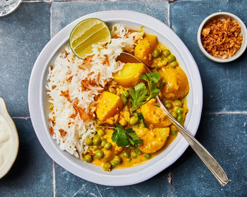 Quick and easy potato and pea curry