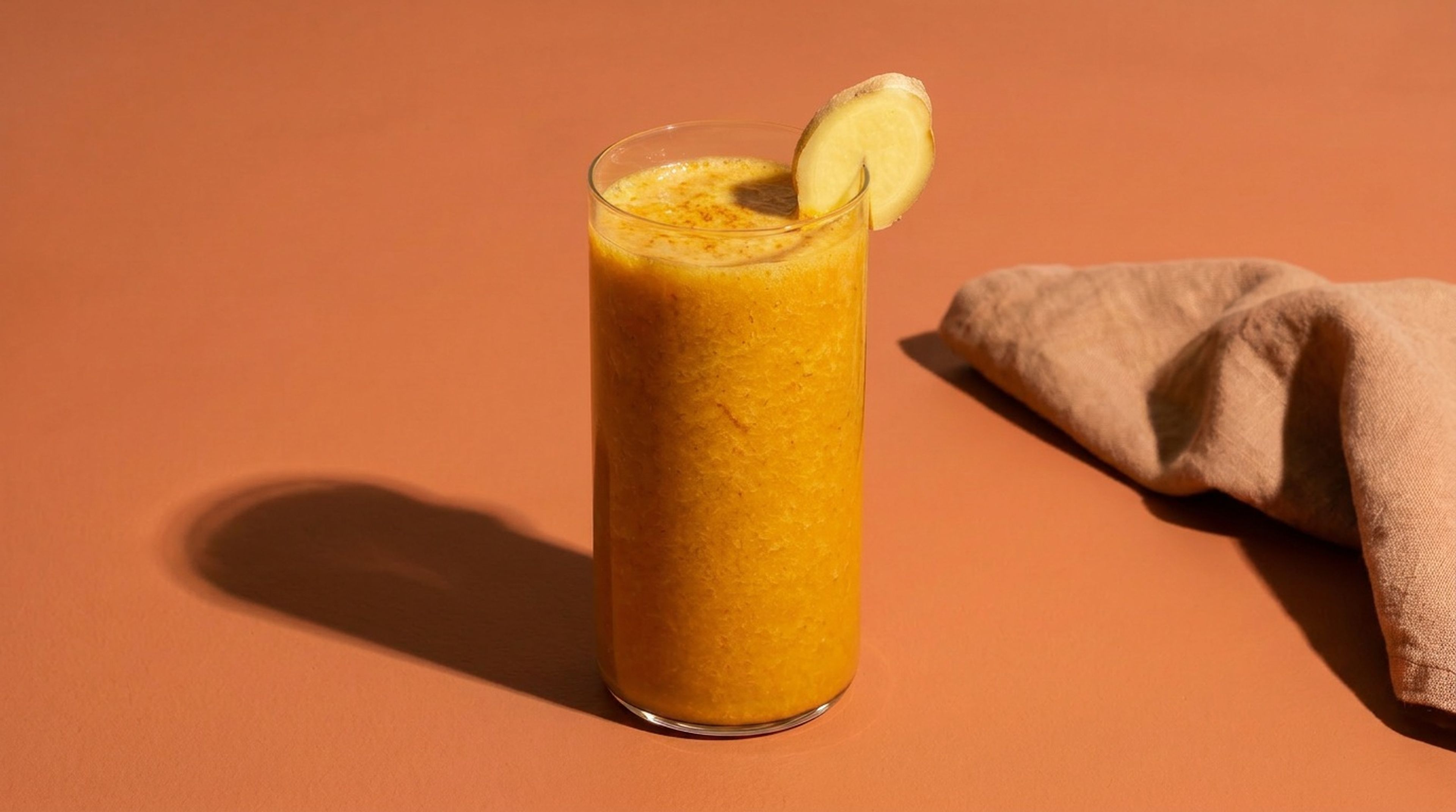 Fruchtiger ACE-Smoothie für deinen erfrischenden Start in den Tag