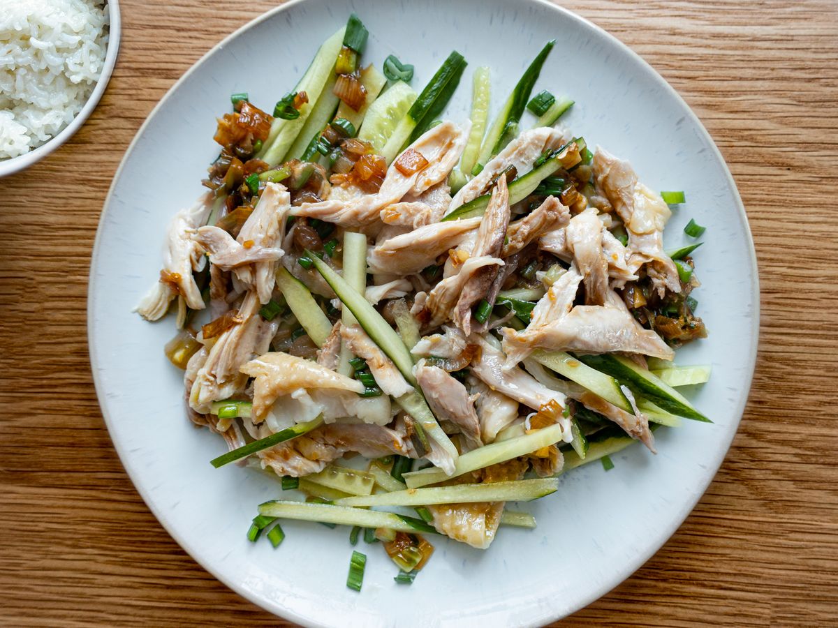 Chicken salad with ginger-scallion sauce | Recipe | Kitchen Stories