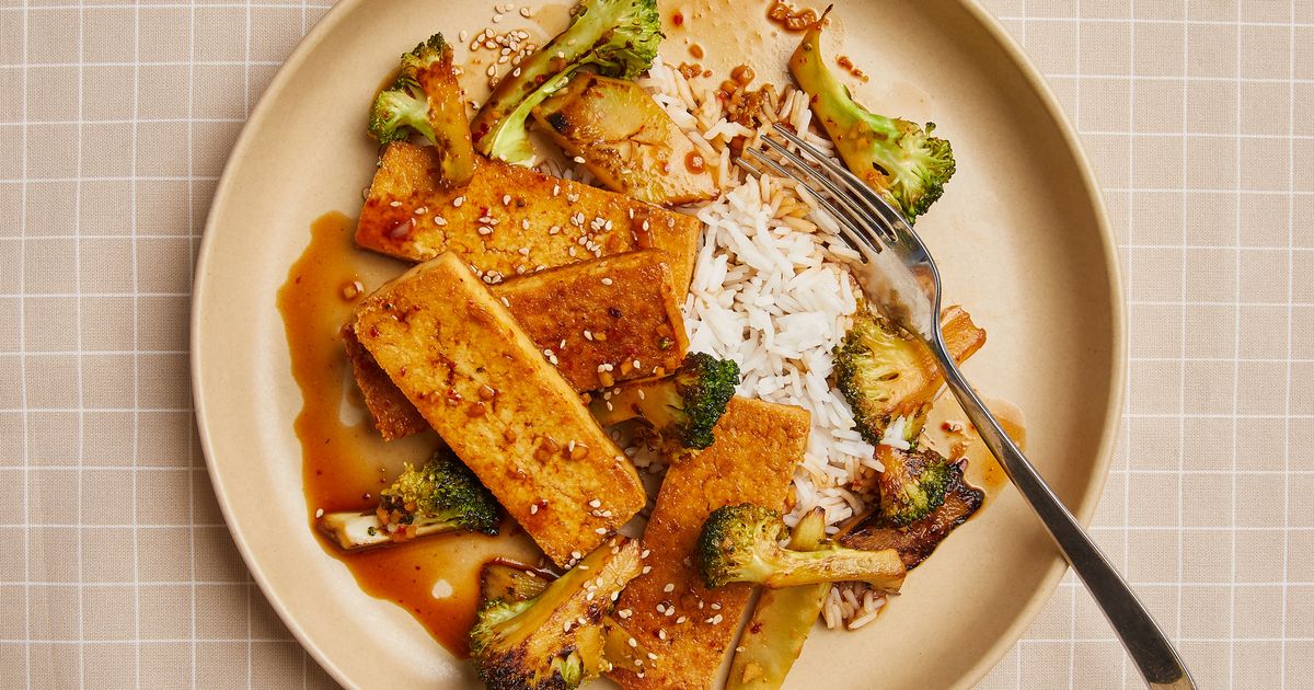Crispy tofu and broccoli stirfry Recipe Kitchen Stories