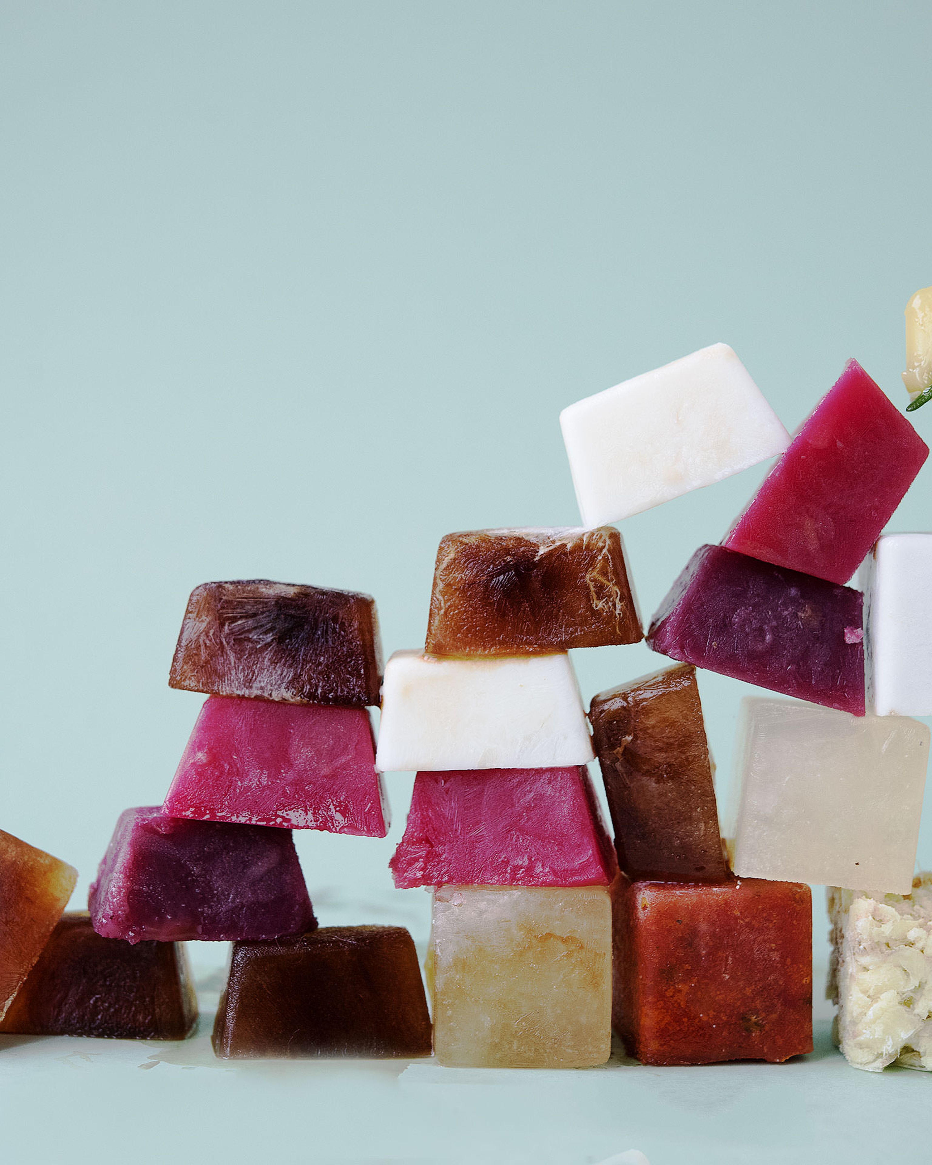 12 foods that freeze well in an ice cube tray - Urbaine City