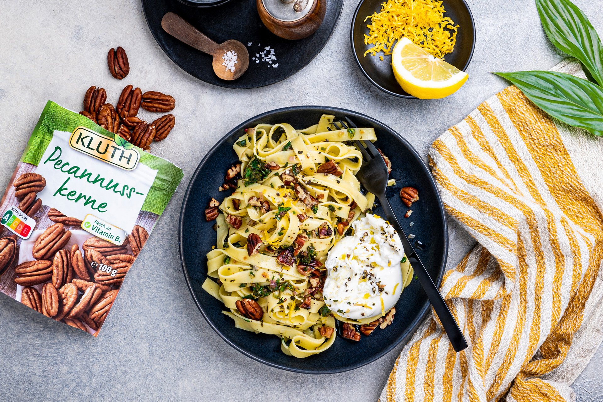 Bärlauch-Zitronen-Pasta mit Burrata | Rezept | Kitchen Stories