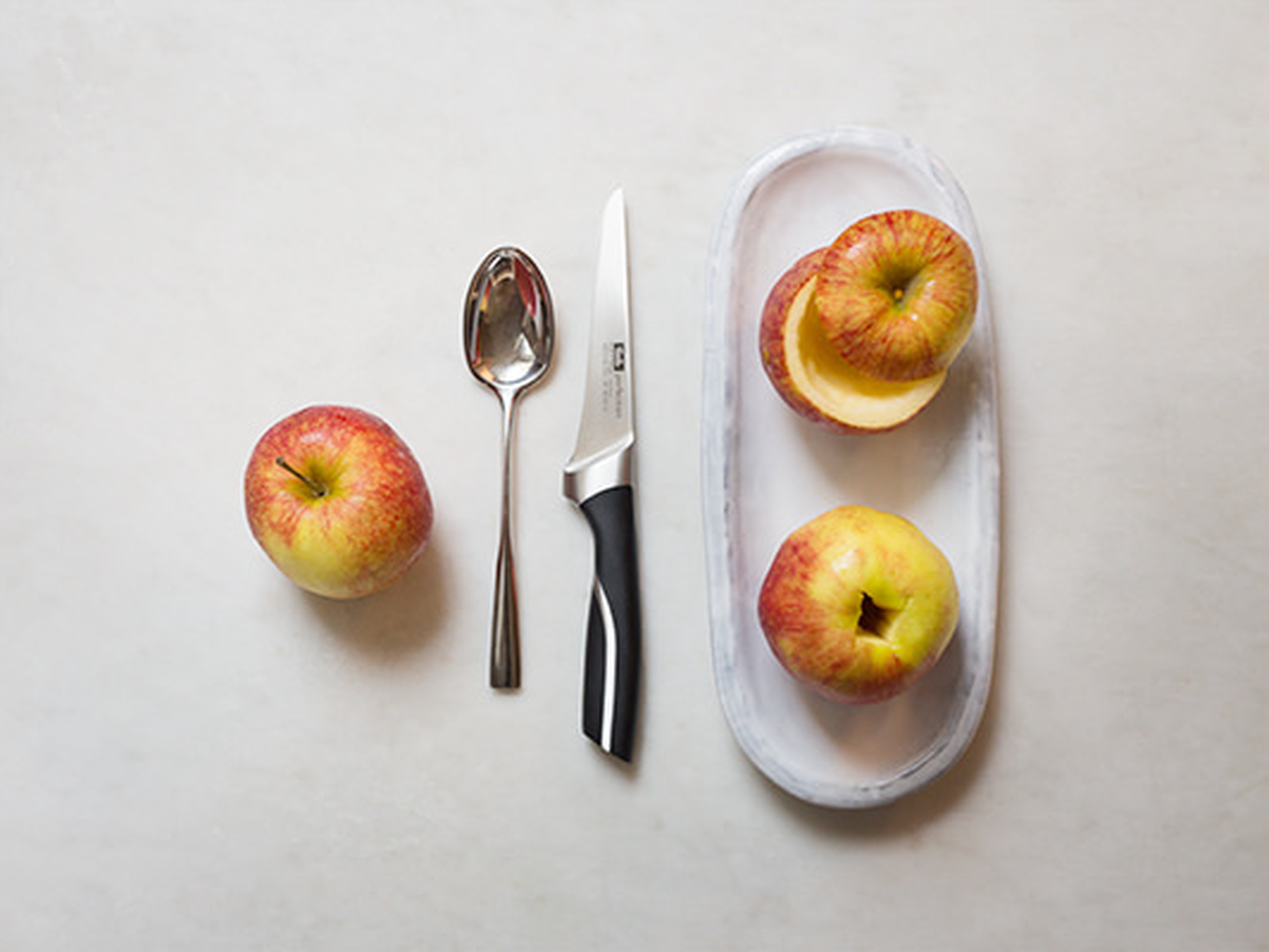 Apfel geschickt entkernen
