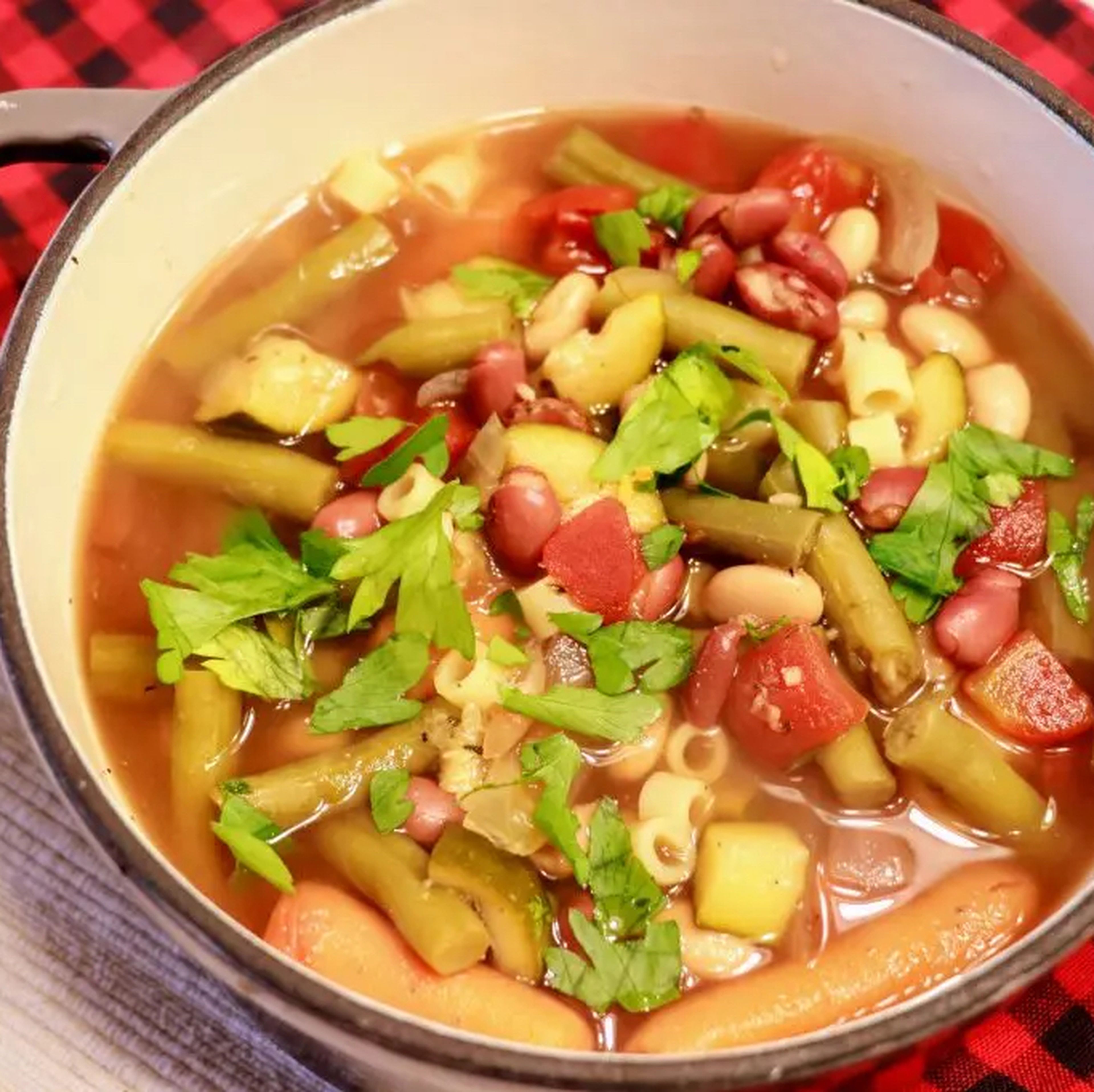 Slow Cooker Minestrone Soup