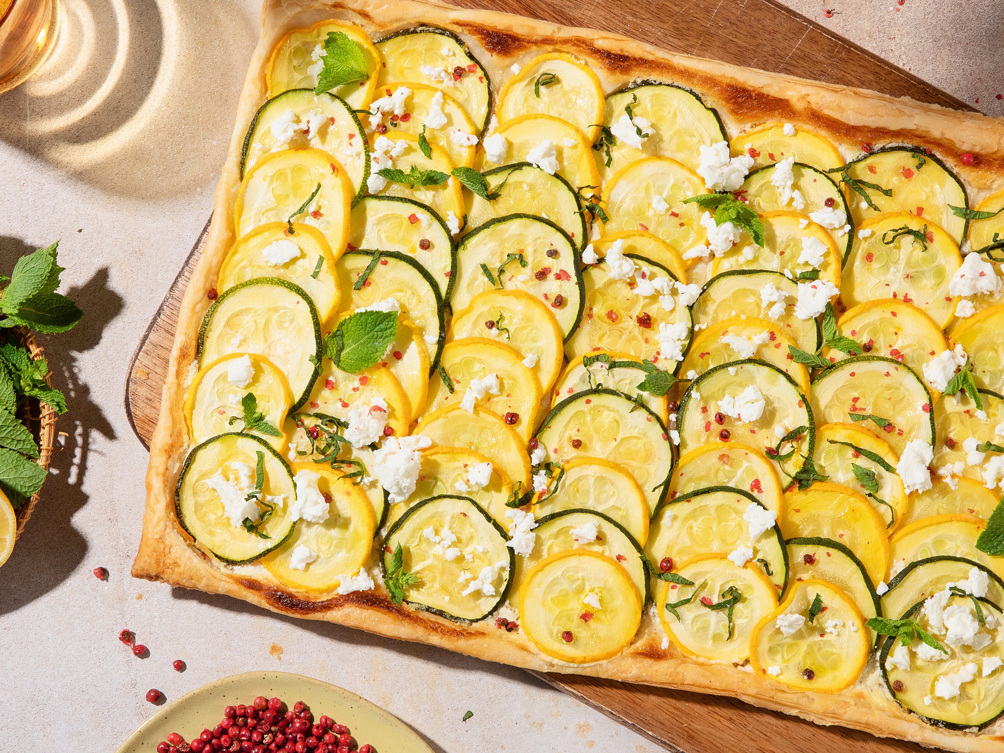 Easy zucchini tart with feta
