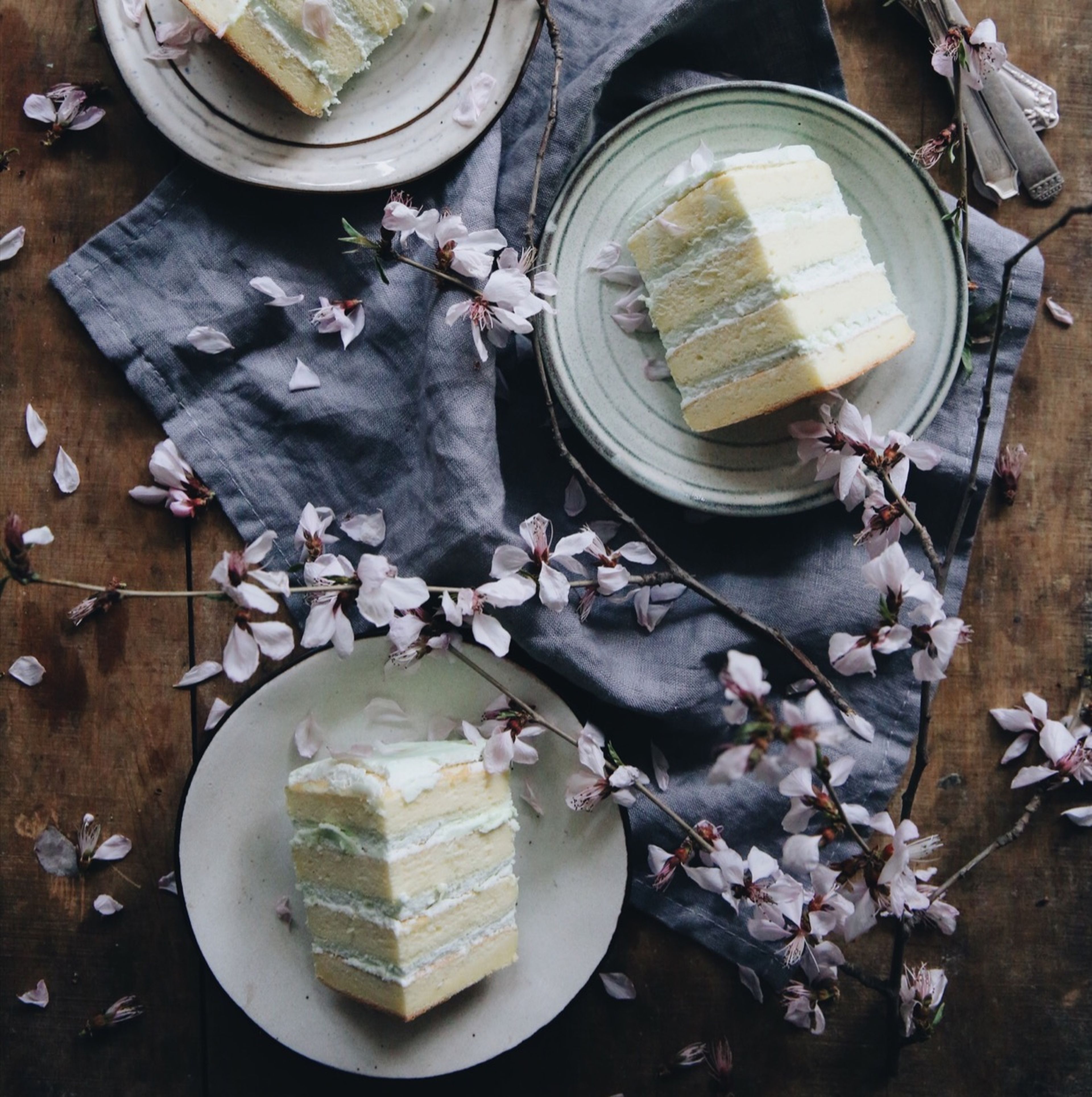 Mint cream cake