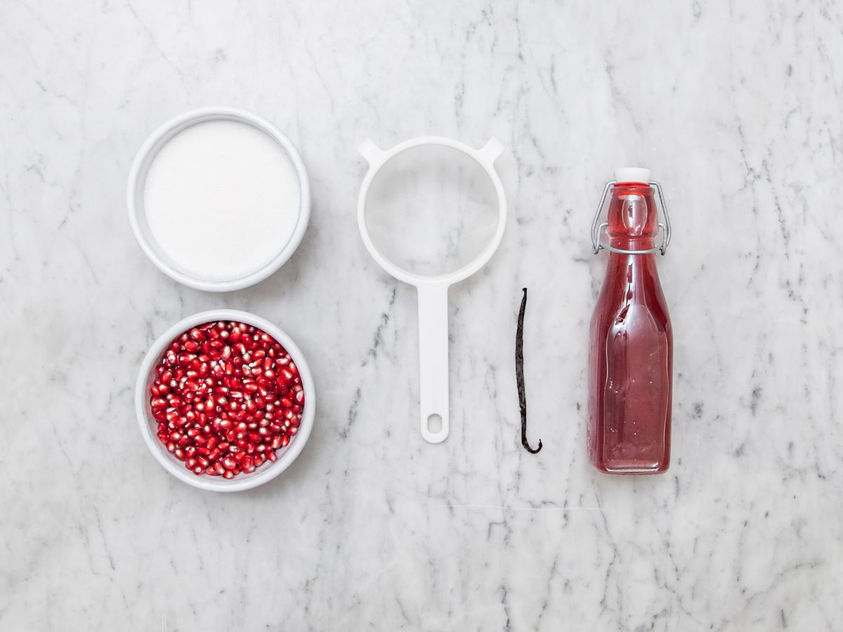 Homemade grenadine syrup | Recipe | Kitchen Stories