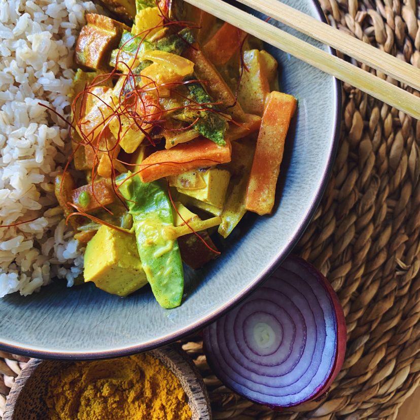 Gemüsepfanne mit Kokosmilch