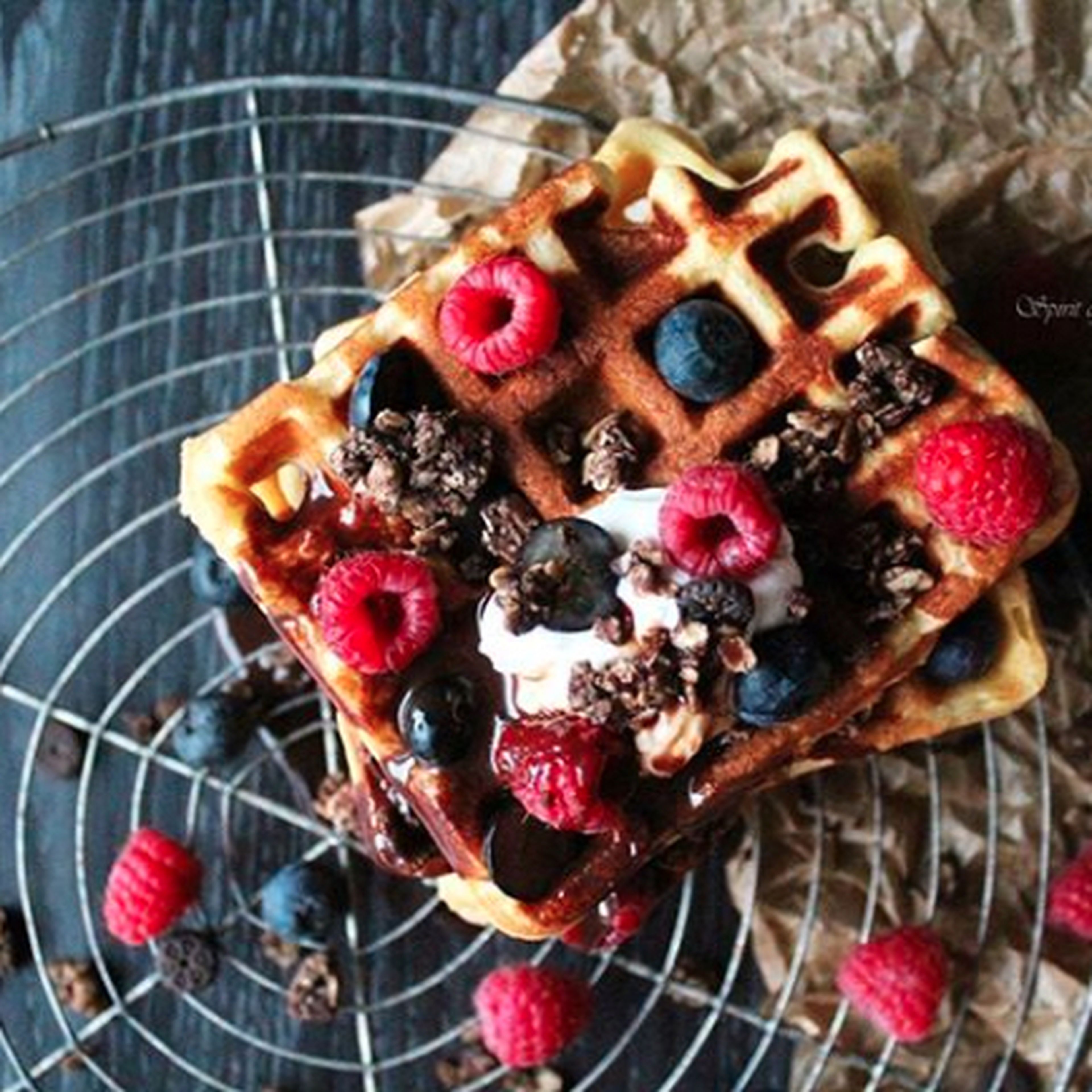 Vegan waffles with berries