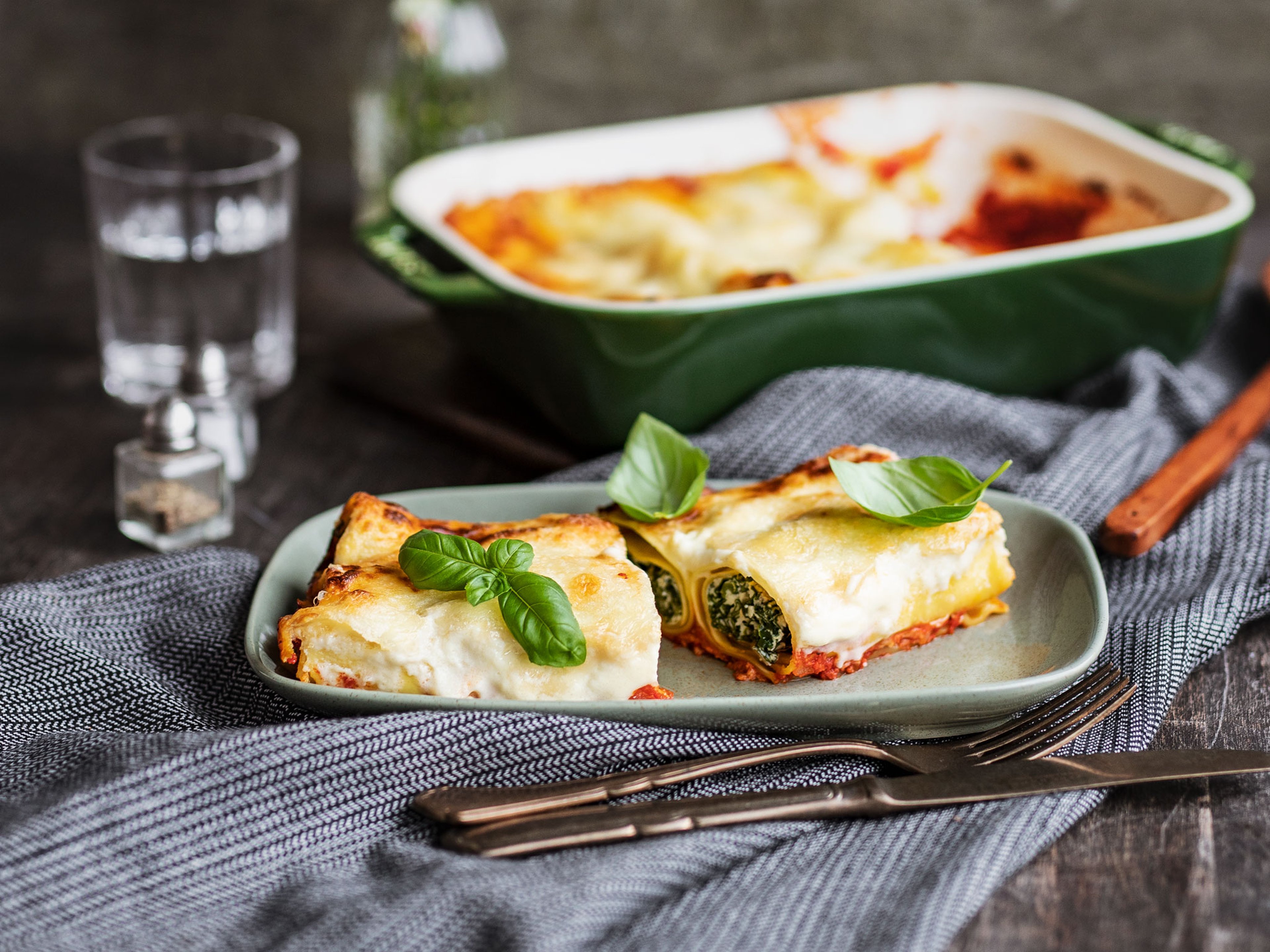 Cannelloni mit Spinat und Ricotta