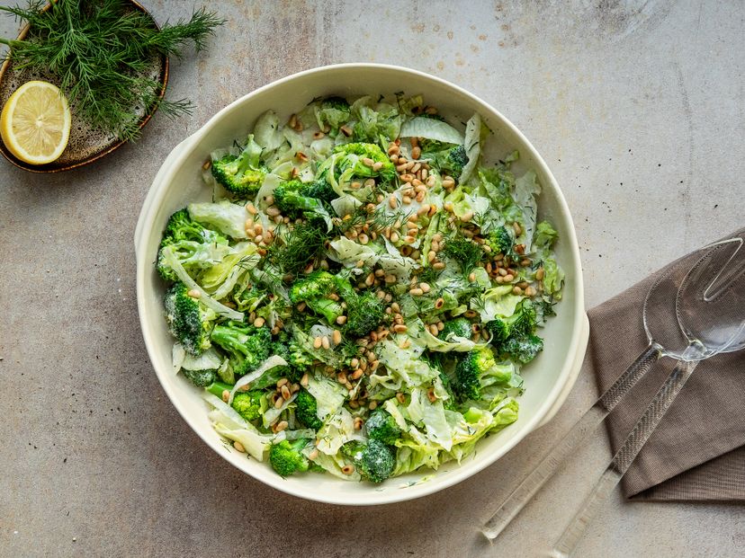 Brokkoli-Eisbergsalat