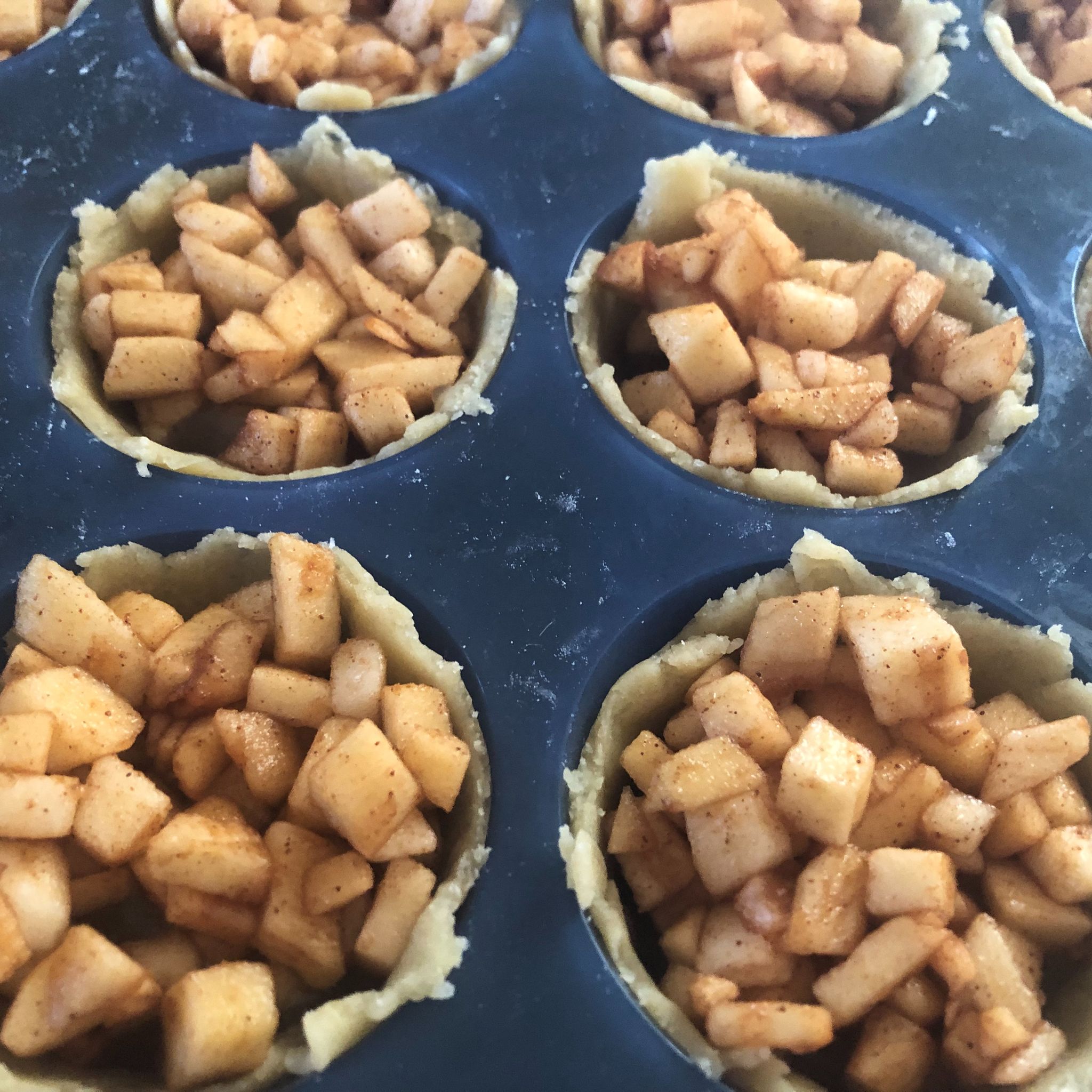 Apfel-Herbst-Törtchen | Rezept | Kitchen Stories